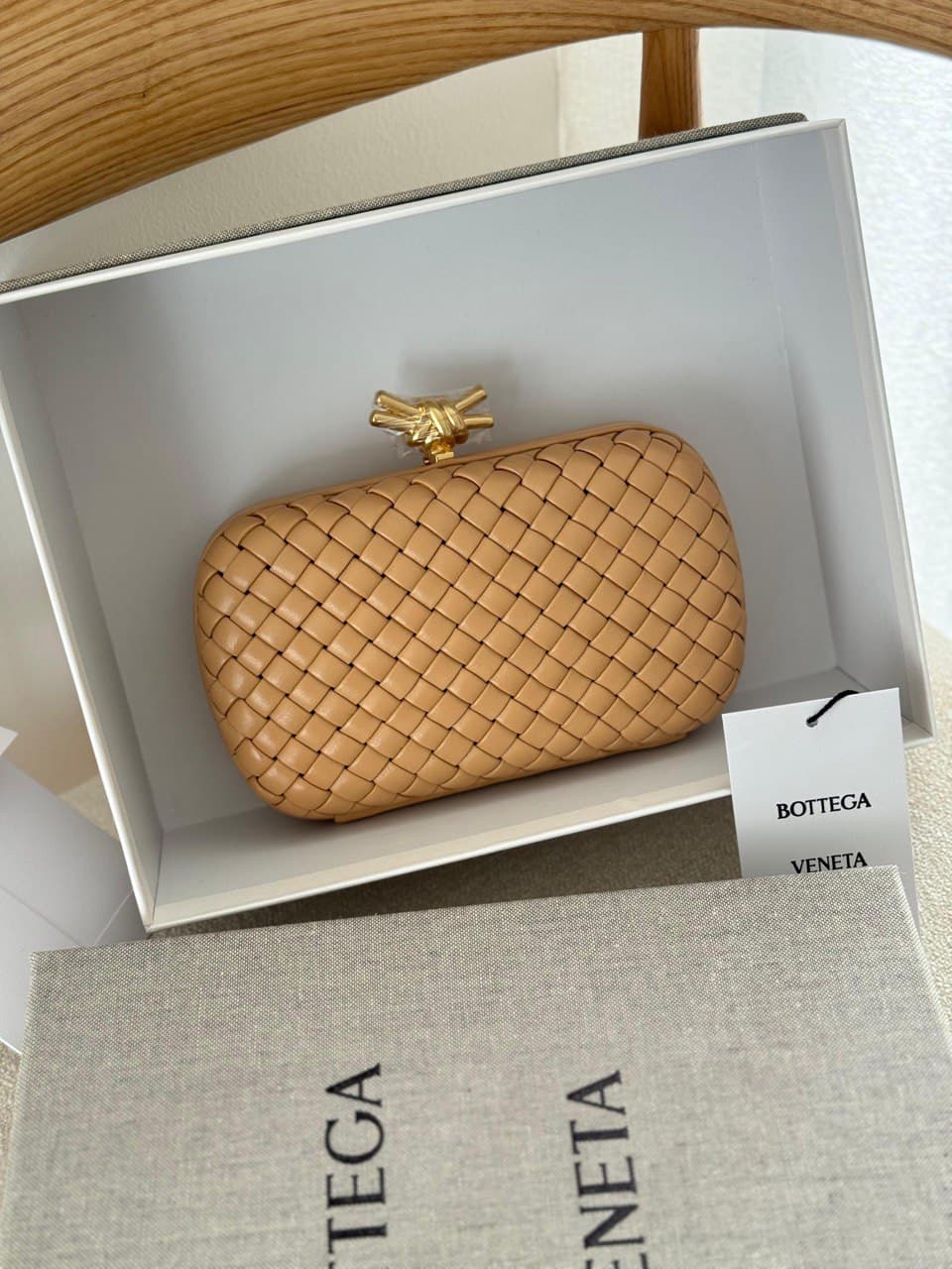 Bottega Veneta Knot Intrecciato Clutch – Full Collection All Materials & Colors