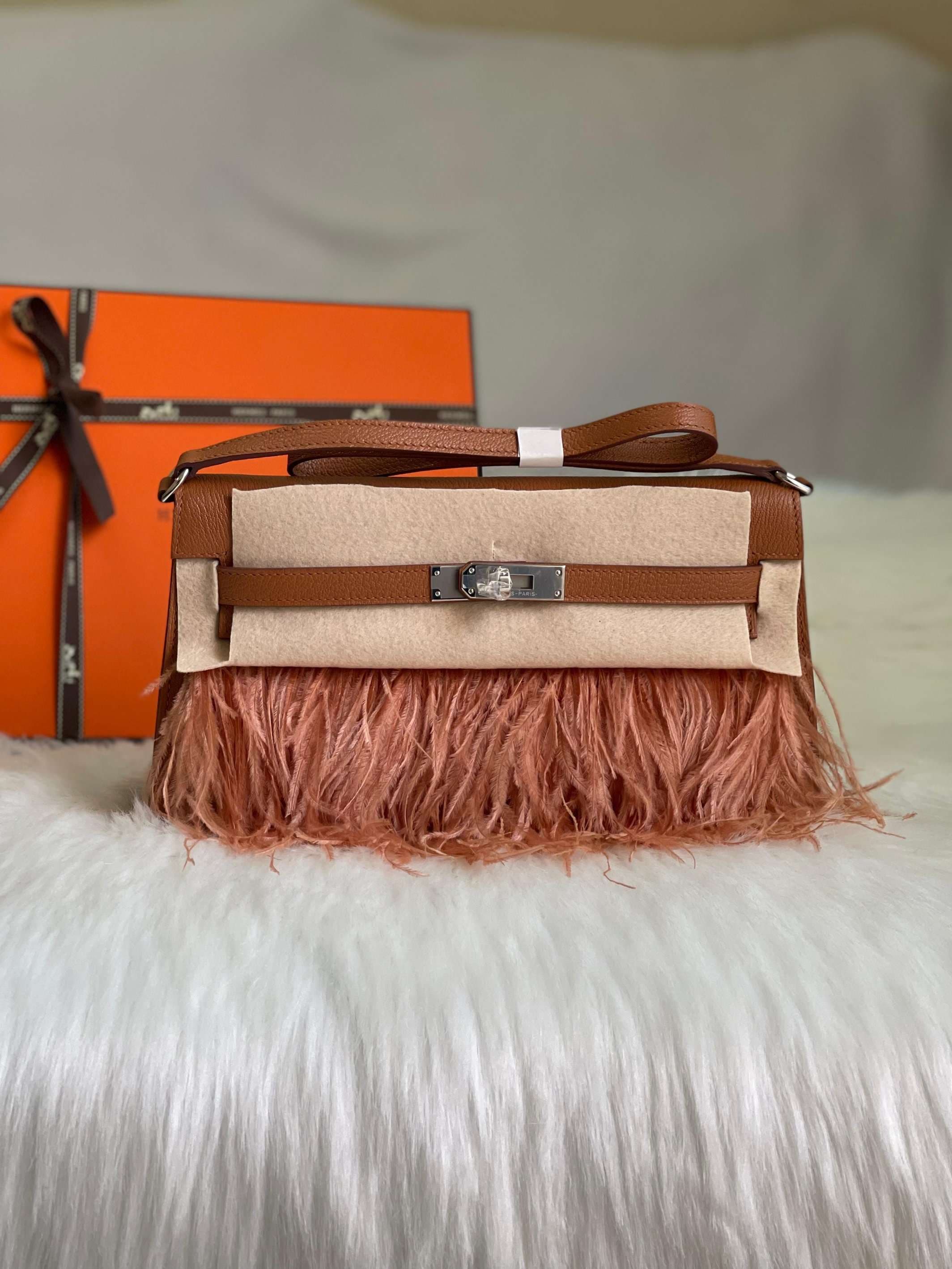 Hermès Kelly Elan Chevre Chamkila & Ostrich Feathers Handbag