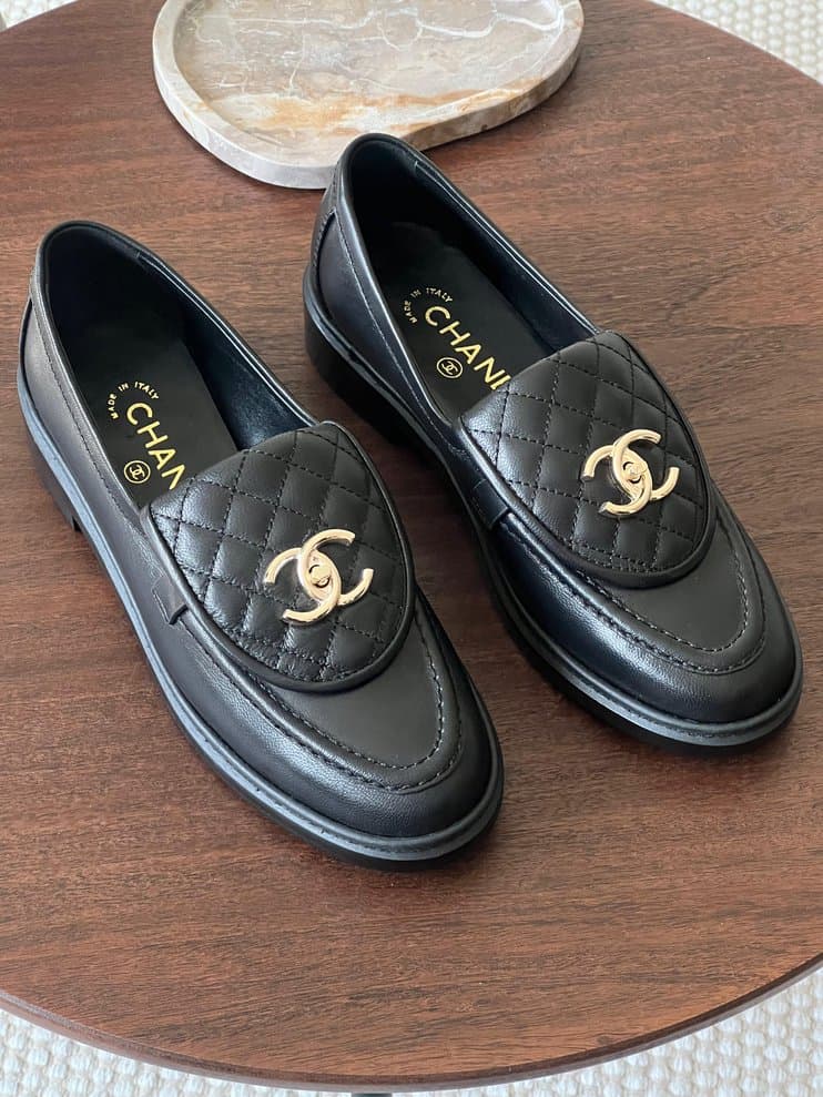 Chanel Loafers – Refined Everyday Luxury