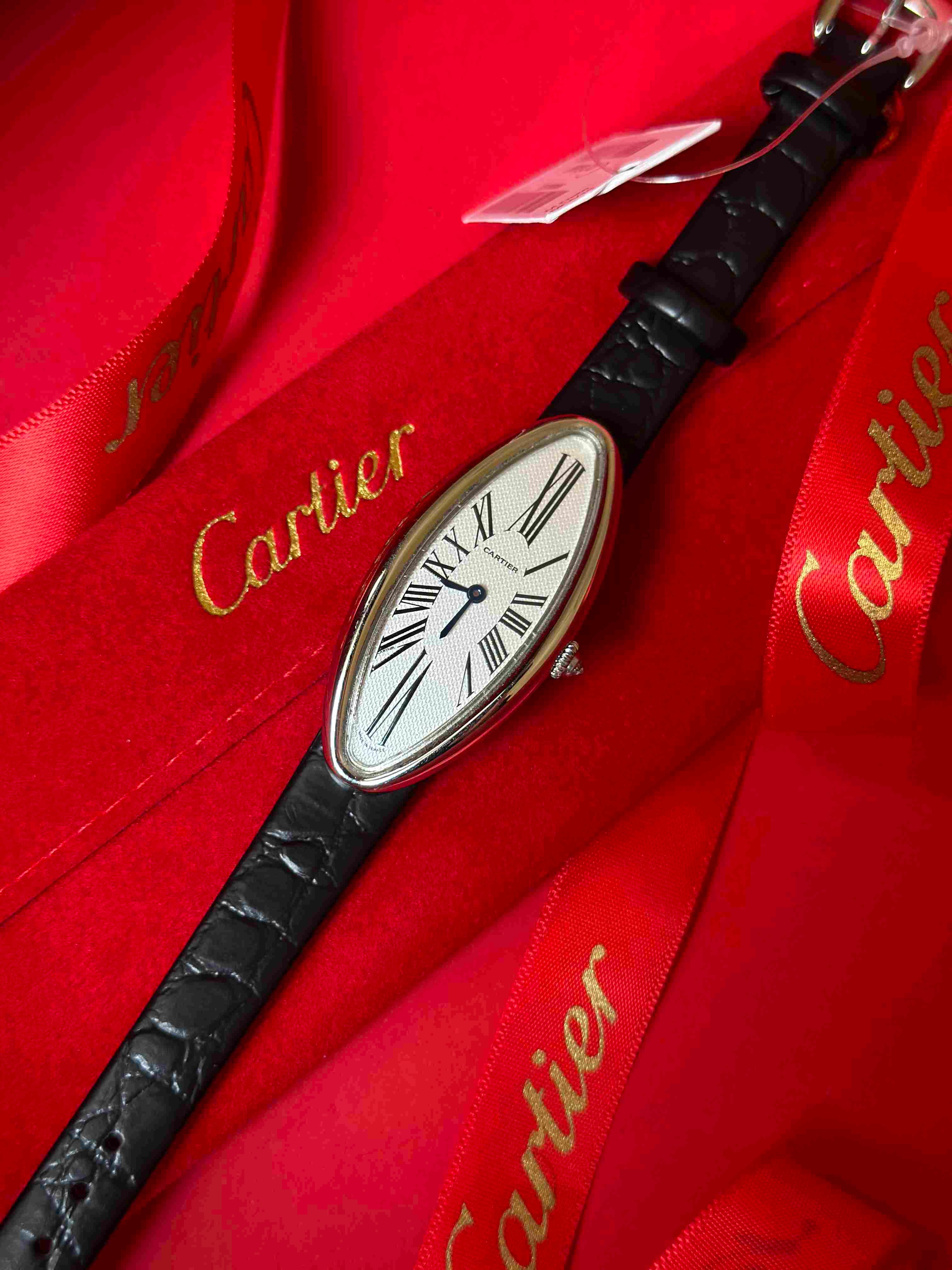 Cartier Baignoire Ladies Watch Collection – Leather Strap (Classic & Diamond Bezel)