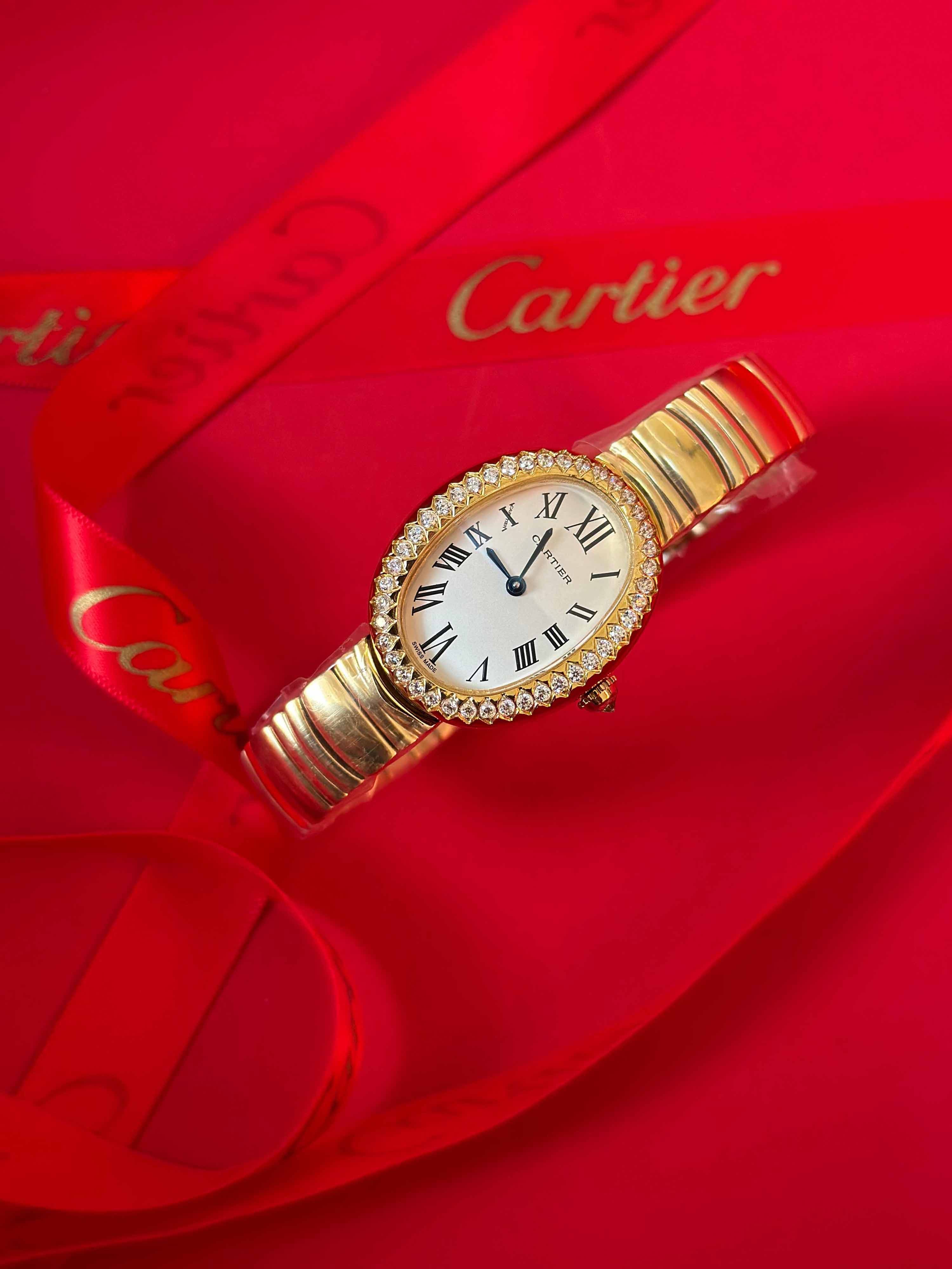 Cartier Baignoire Gold Bracelet Ladies Watch Collection