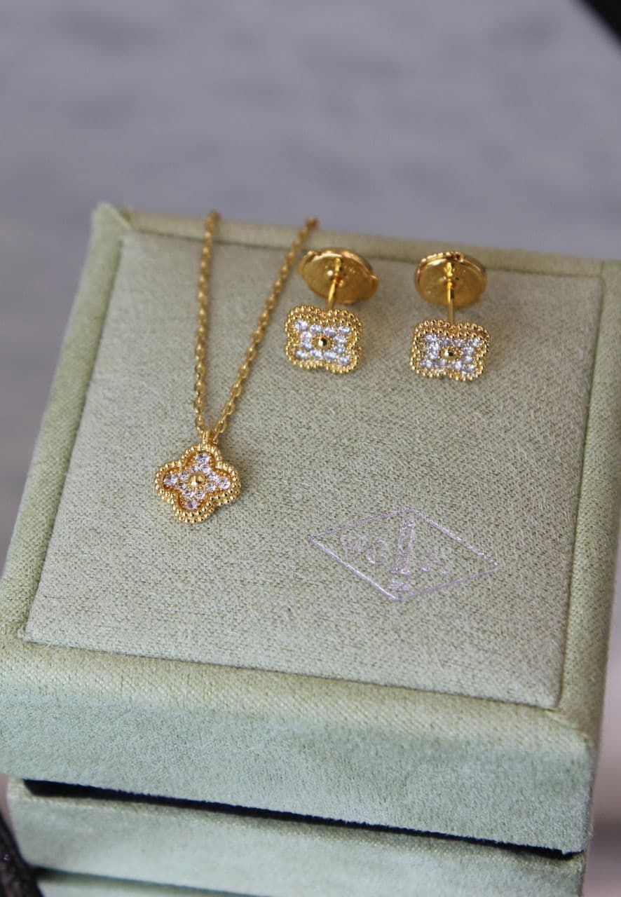 Van Cleef & Arpels Alhambra Necklace & Earrings