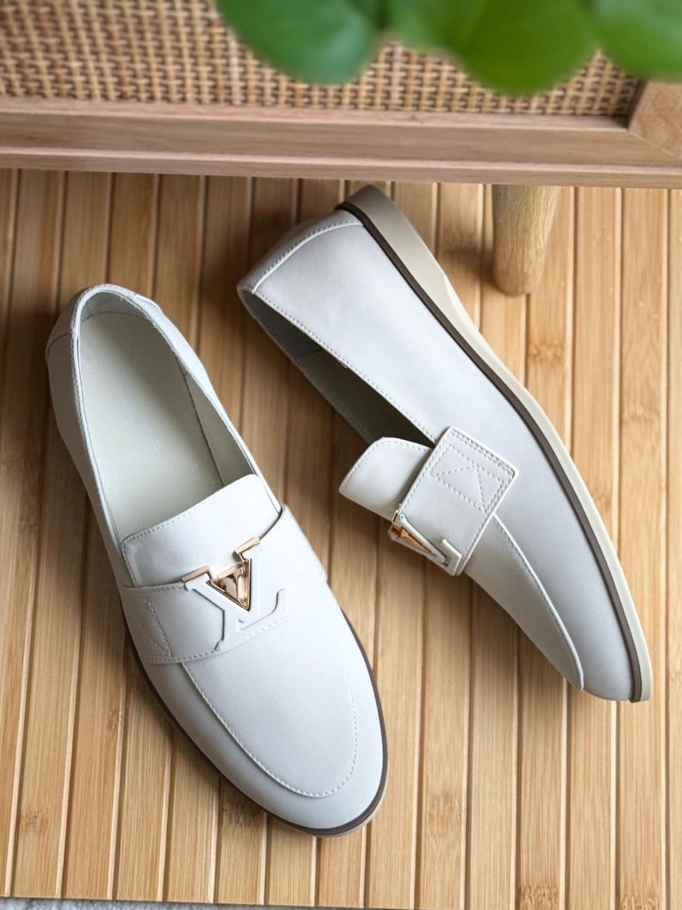 Louis Vuitton LV Signature Leather Loafer Mule