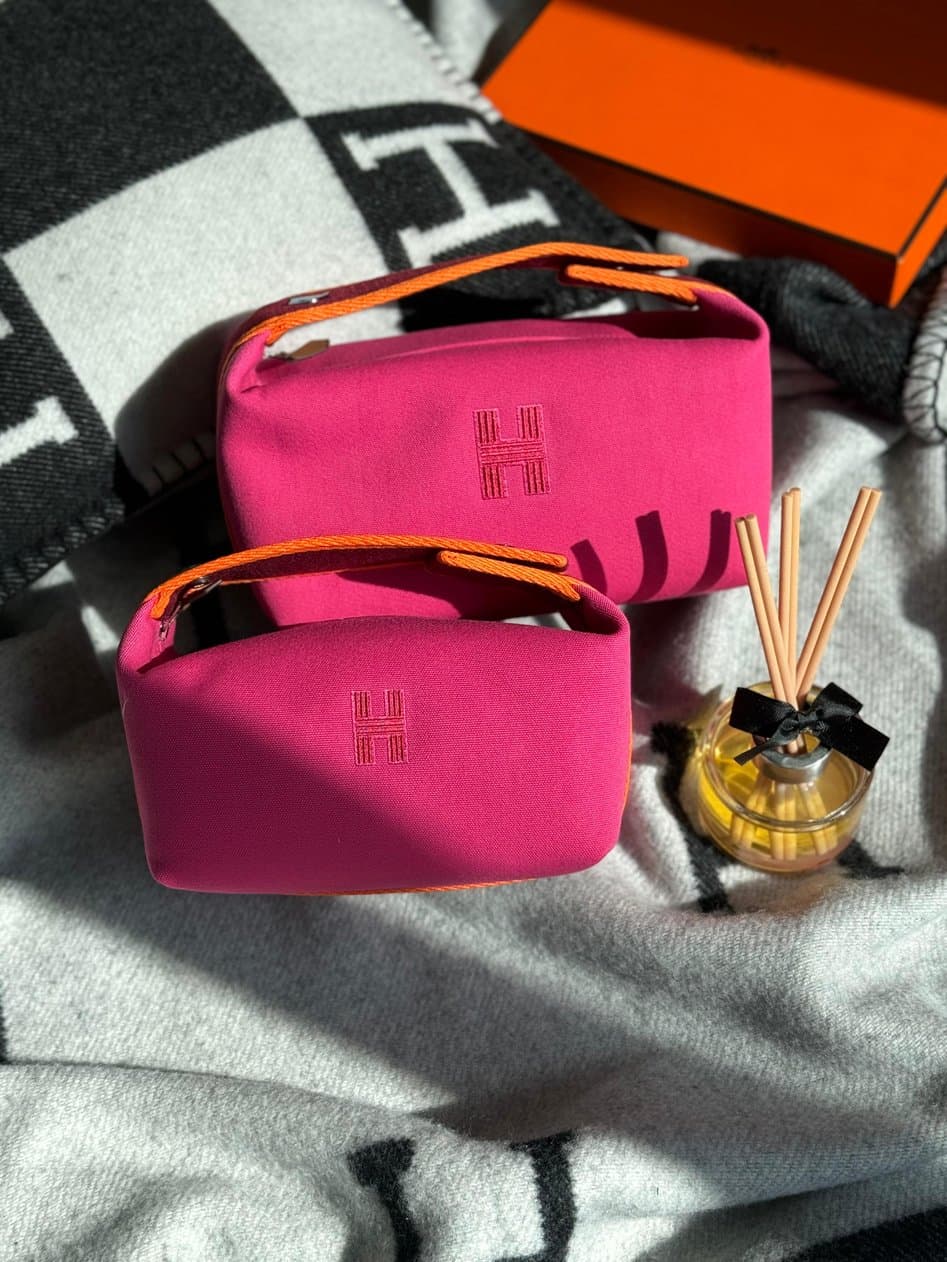 Hermès Makeup Bag – Luxury Cosmetic Pouch in Two Sizes