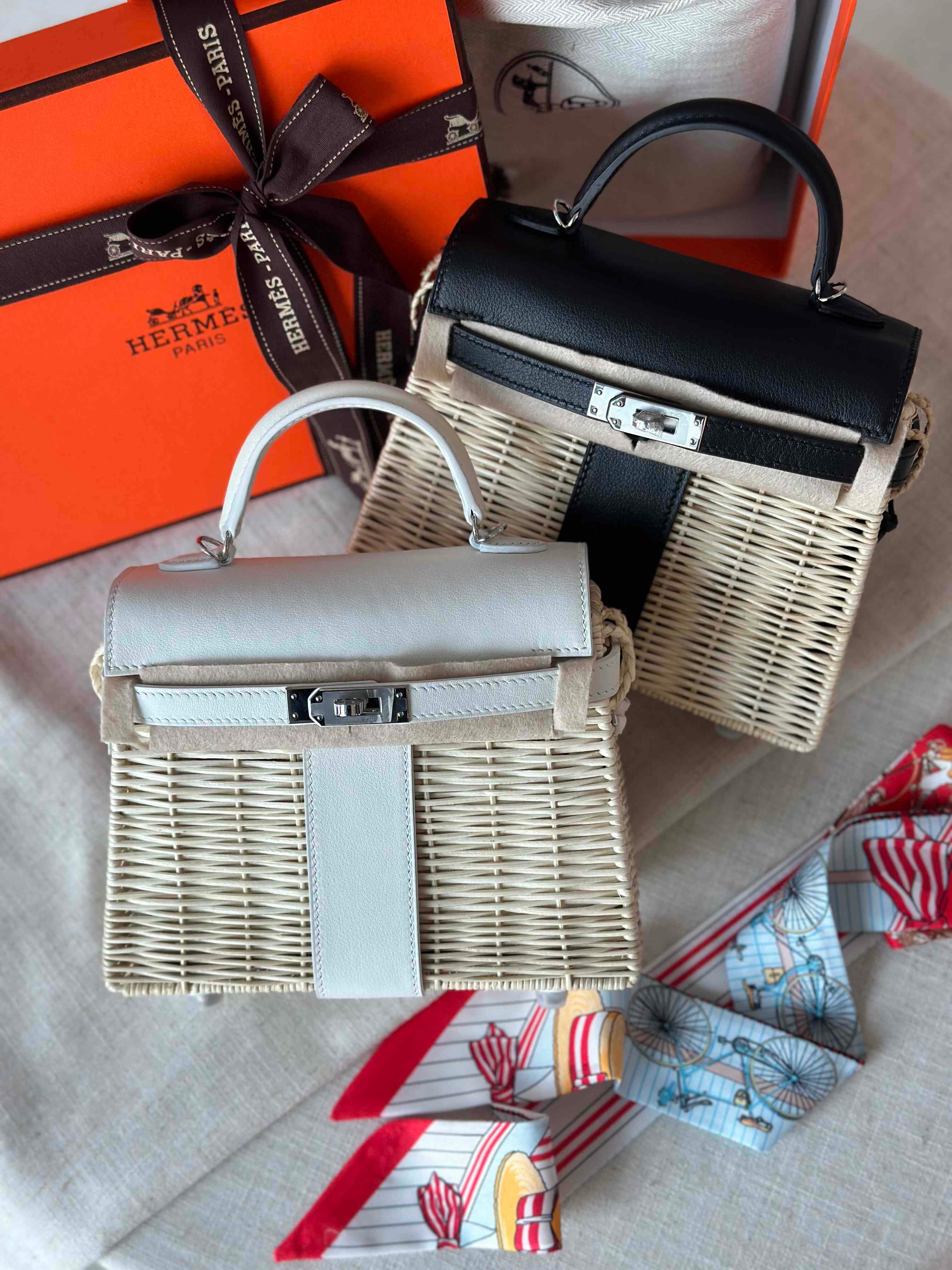 Hermès Mini Kelly Picnic Swift & Wicker Handbag
