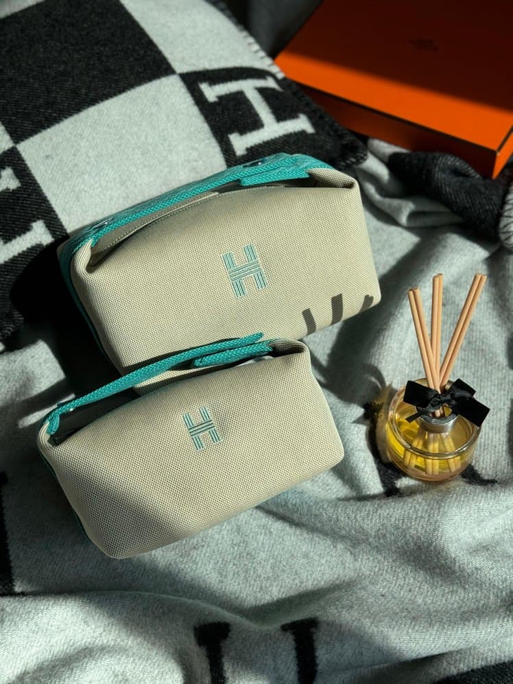 Hermès Makeup Bag – Luxury Cosmetic Pouch in Two Sizes