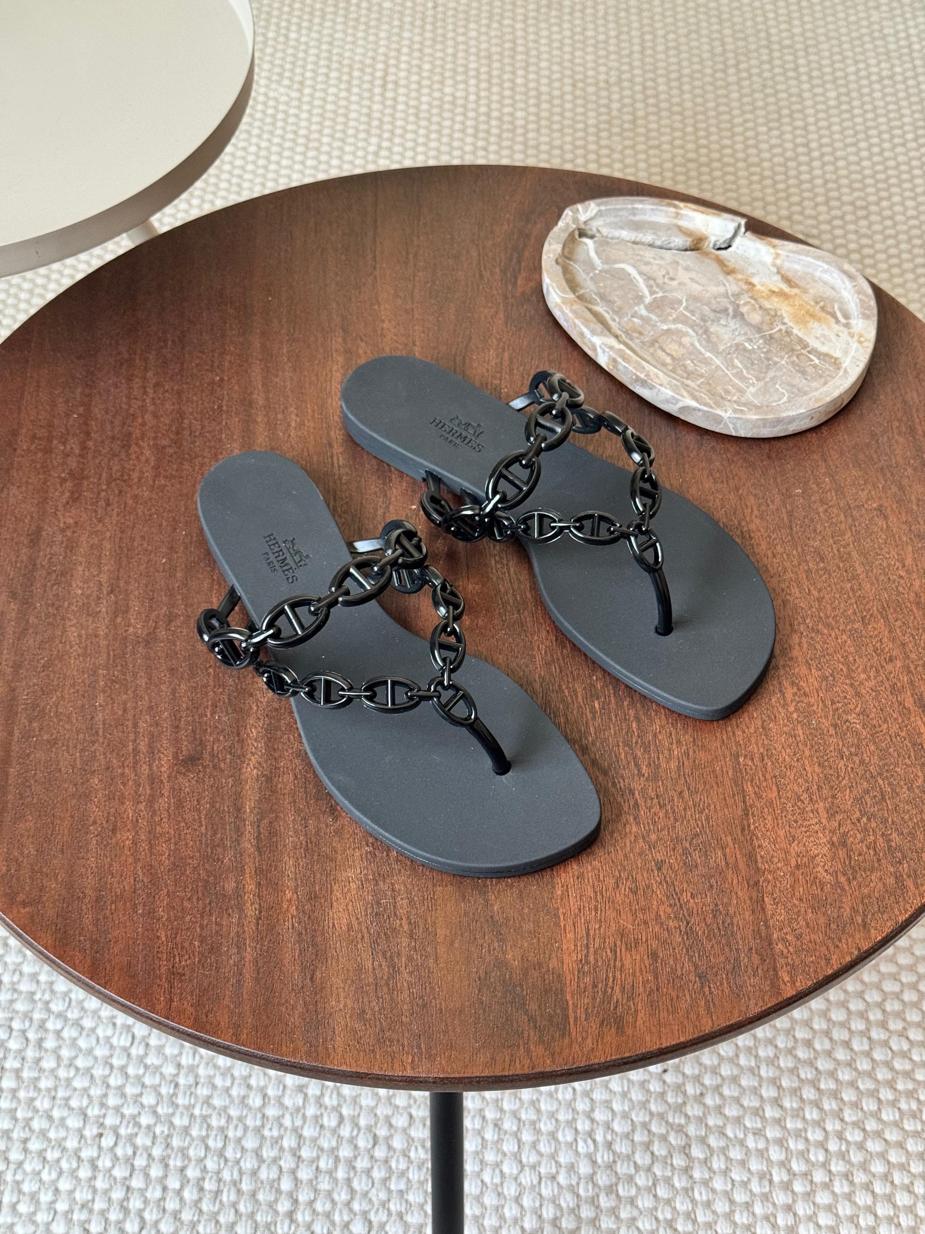 Hermes Island Sandals