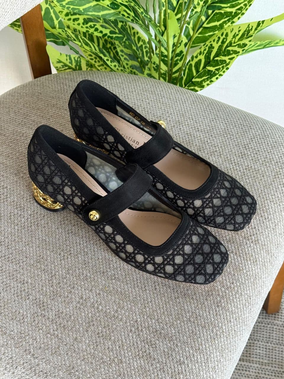 Dior J’Adior Mesh Mary Jane – Women’s Luxury Shoes