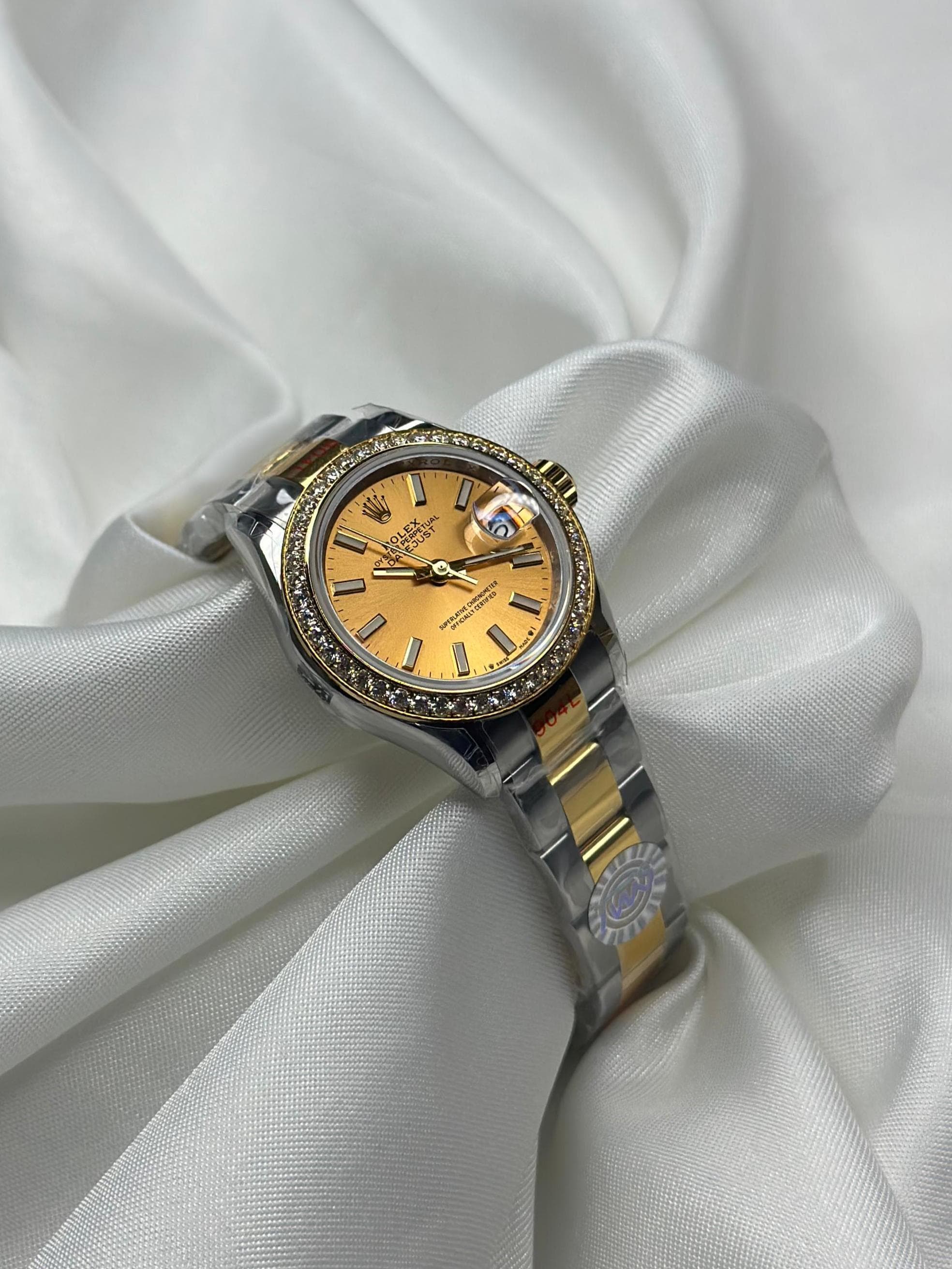 rolex datejust watch Rolesor