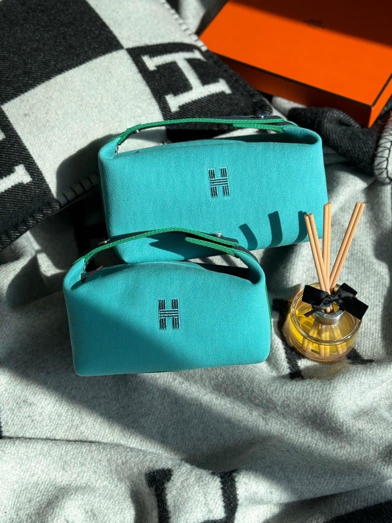 Hermès Makeup Bag – Luxury Cosmetic Pouch in Two Sizes