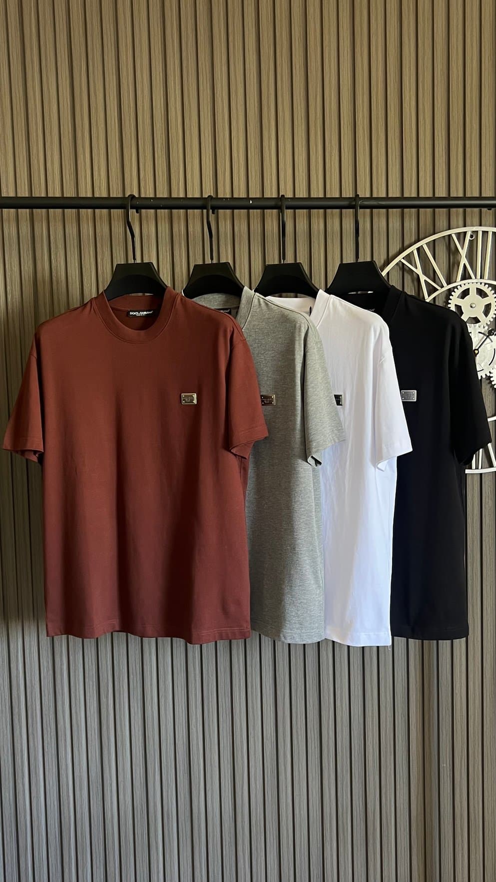 Dolce & Gabbana T-ShirtDolce & Gabbana Men's Classic Small Logo T-Shirt