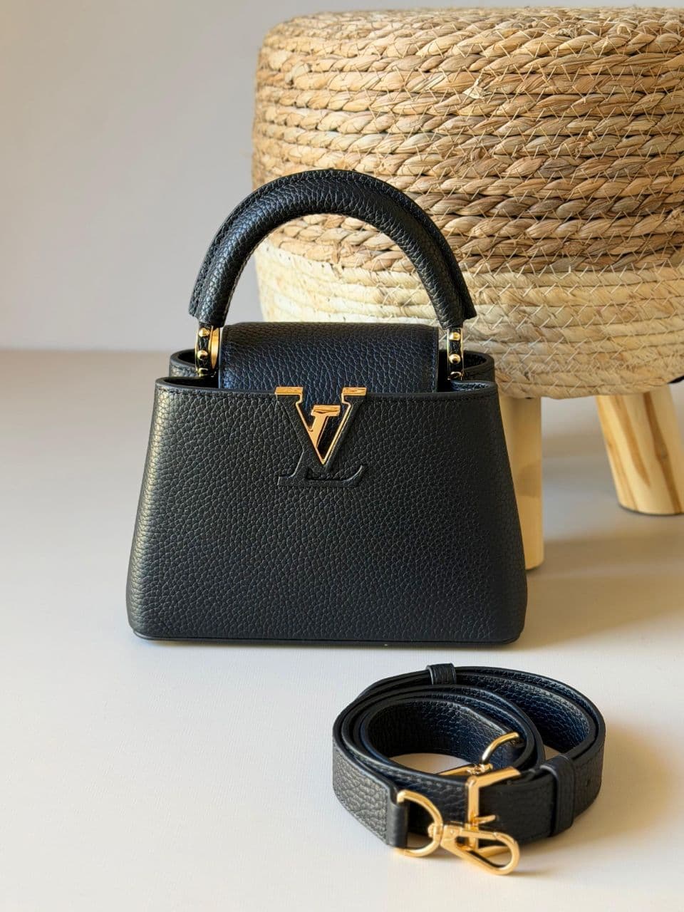 Louis Vuitton Capucines Mini Bag