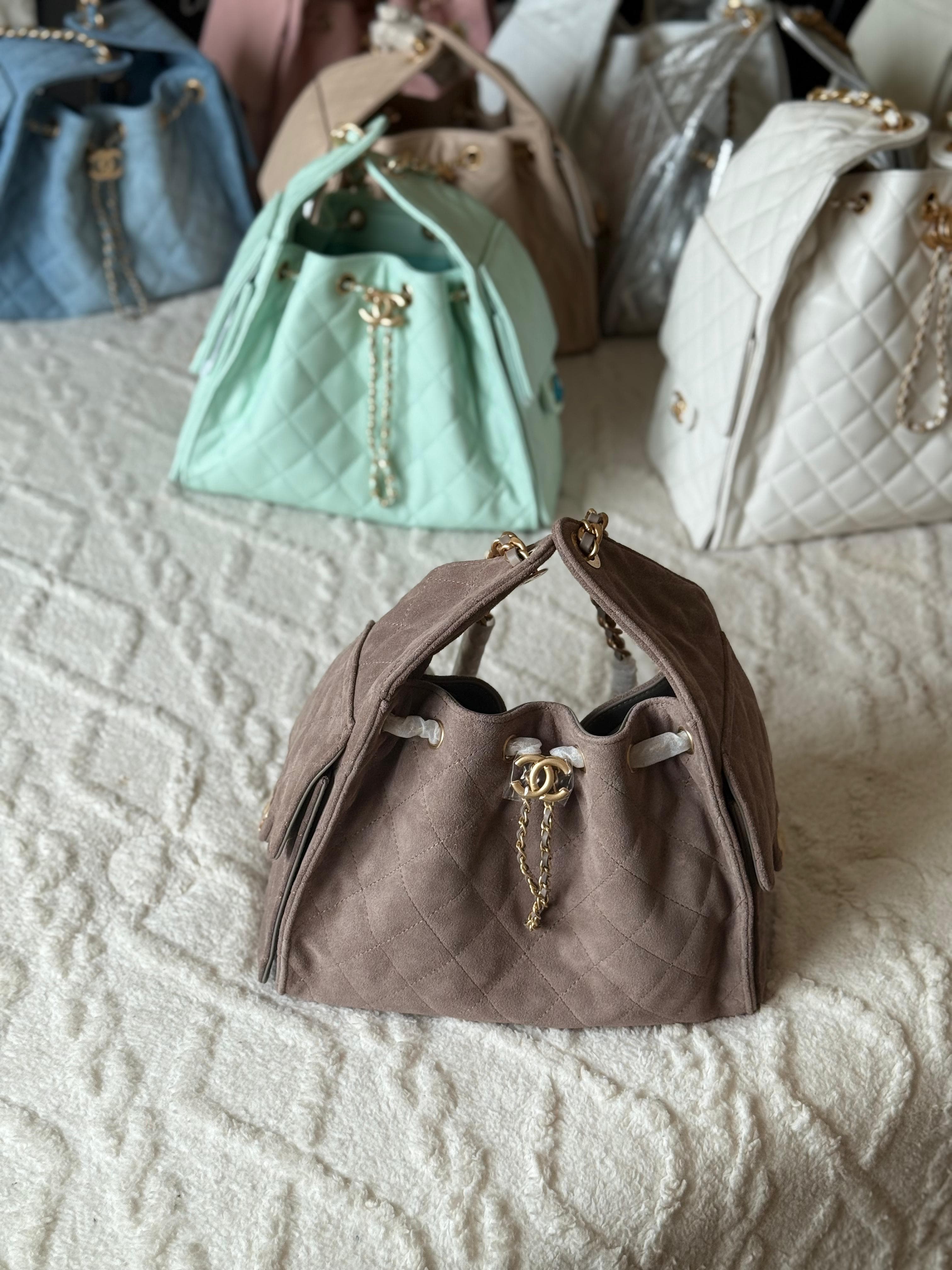Chanel 25 Handbag