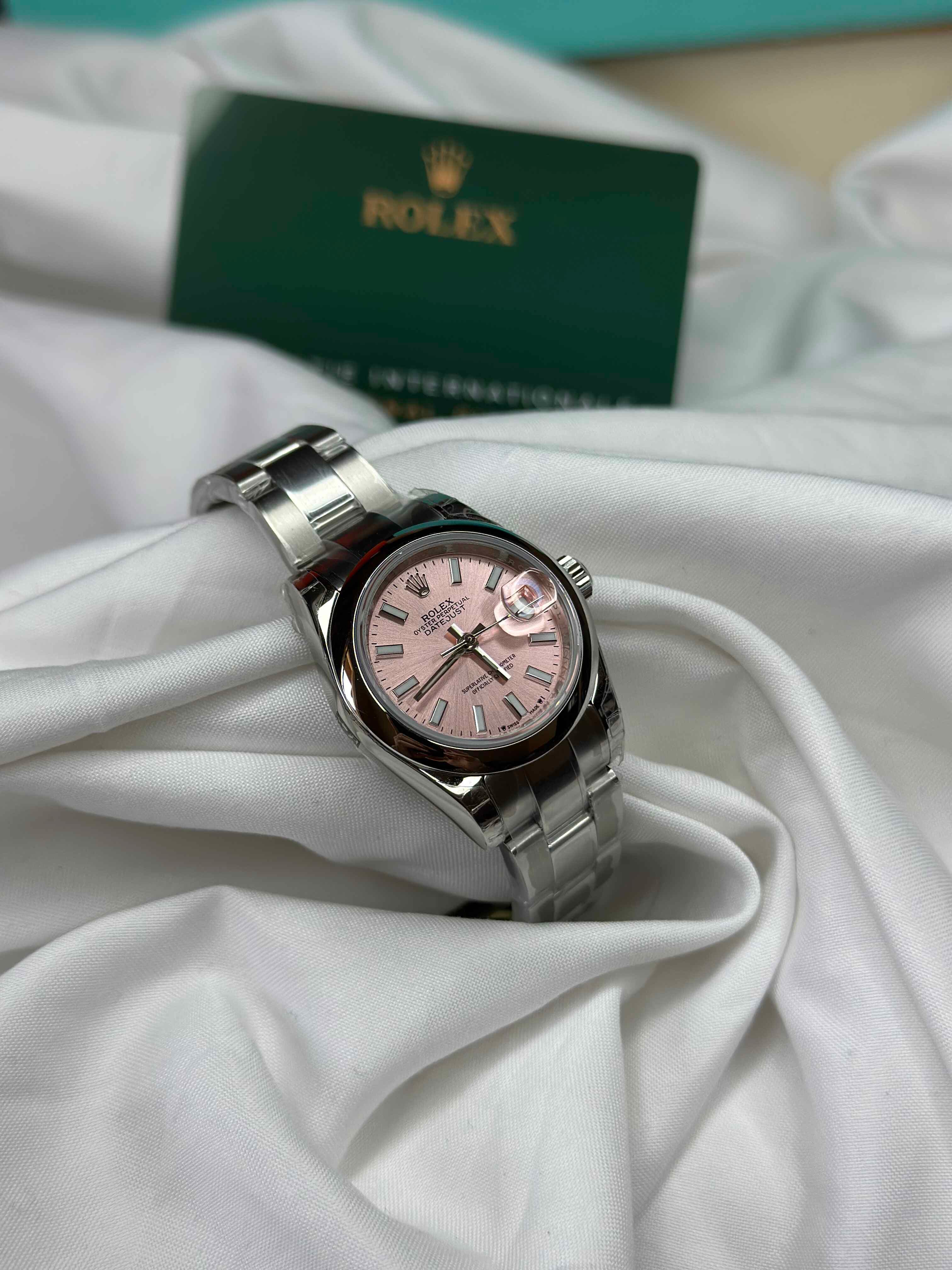 Rolex Lady Datejust 28mm – Silver Steel Edition (Luxury Automatic Watch for Women)