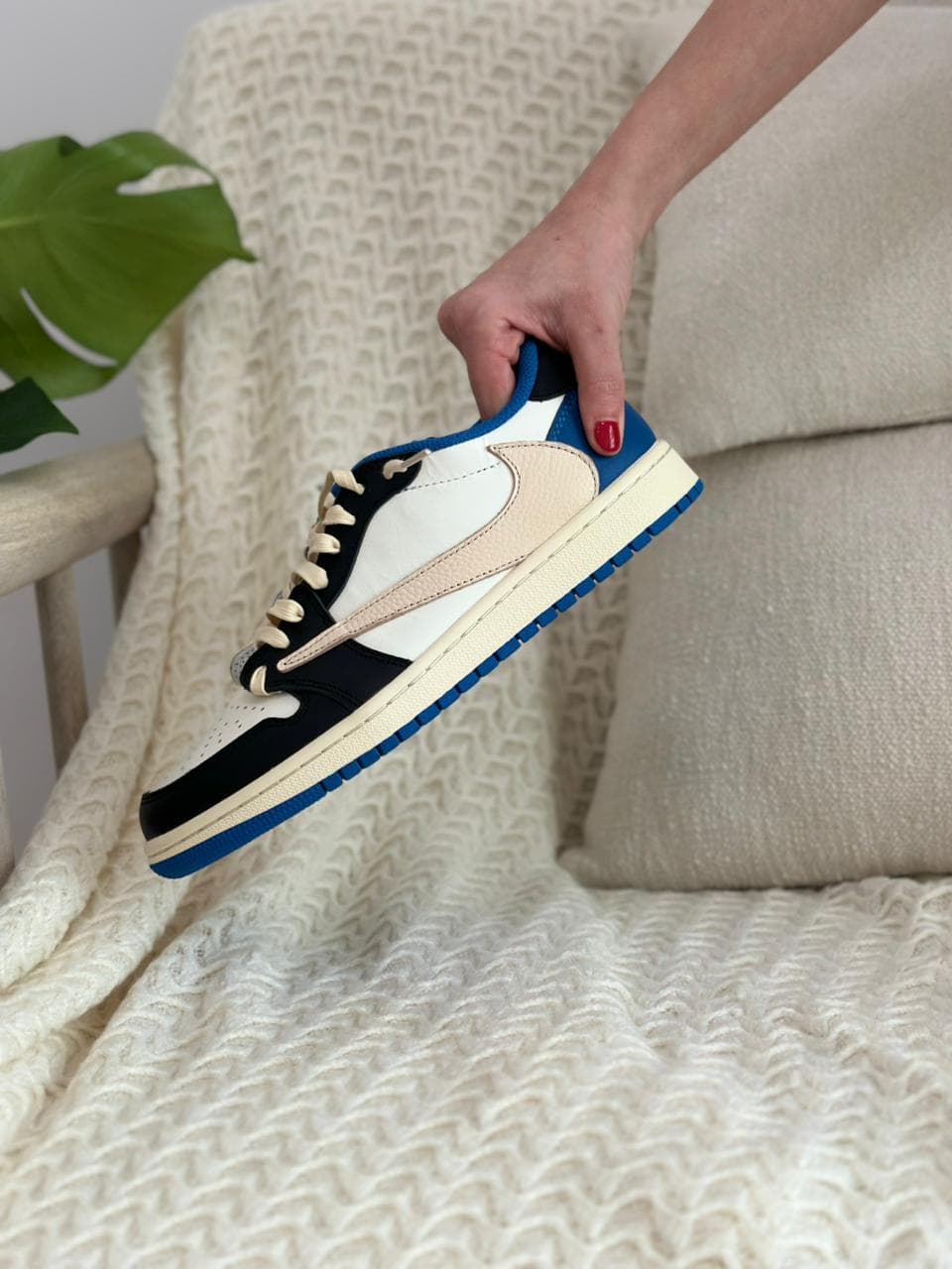 Air Jordan 1 Low x Travis Scott x Fragment – Limited Edition Release