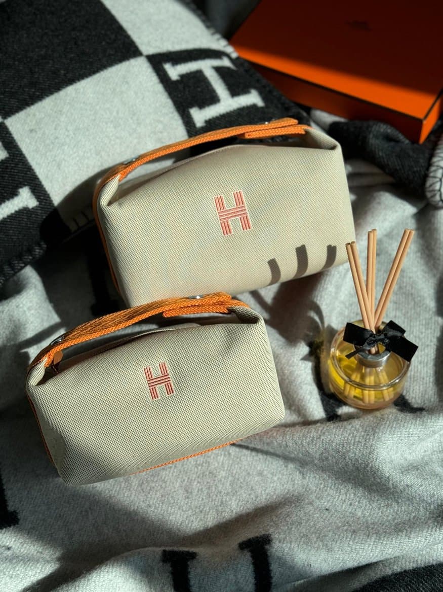 Hermès Makeup Bag – Luxury Cosmetic Pouch in Two Sizes