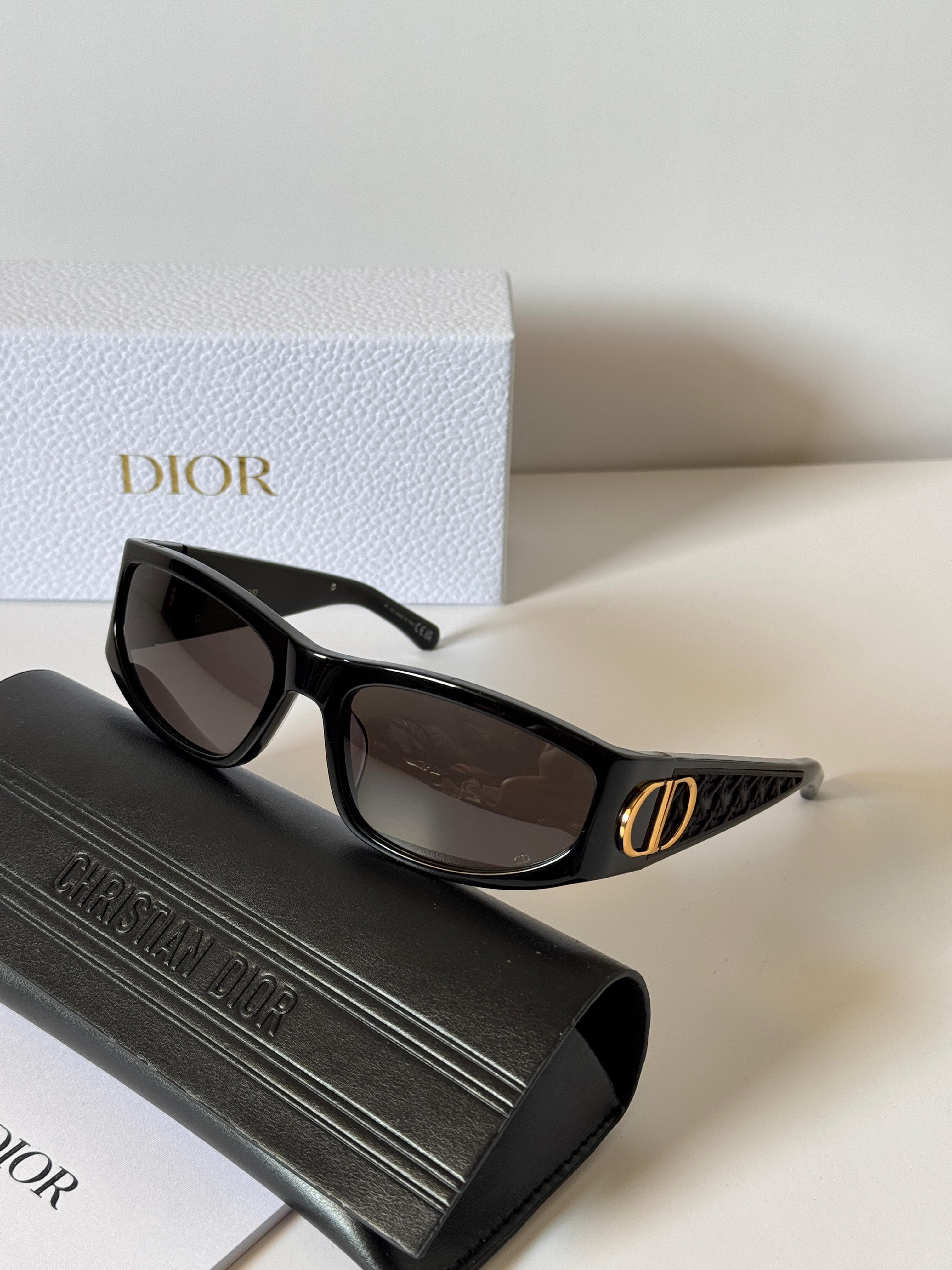 Dior Sunglasses DiorSignature B7U