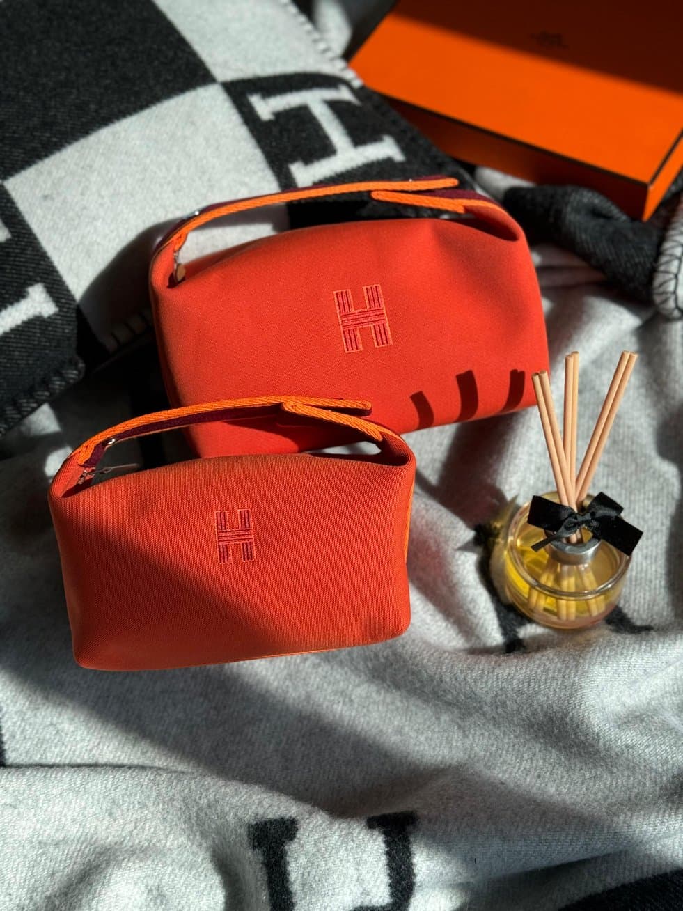 Hermès Makeup Bag – Luxury Cosmetic Pouch in Two Sizes