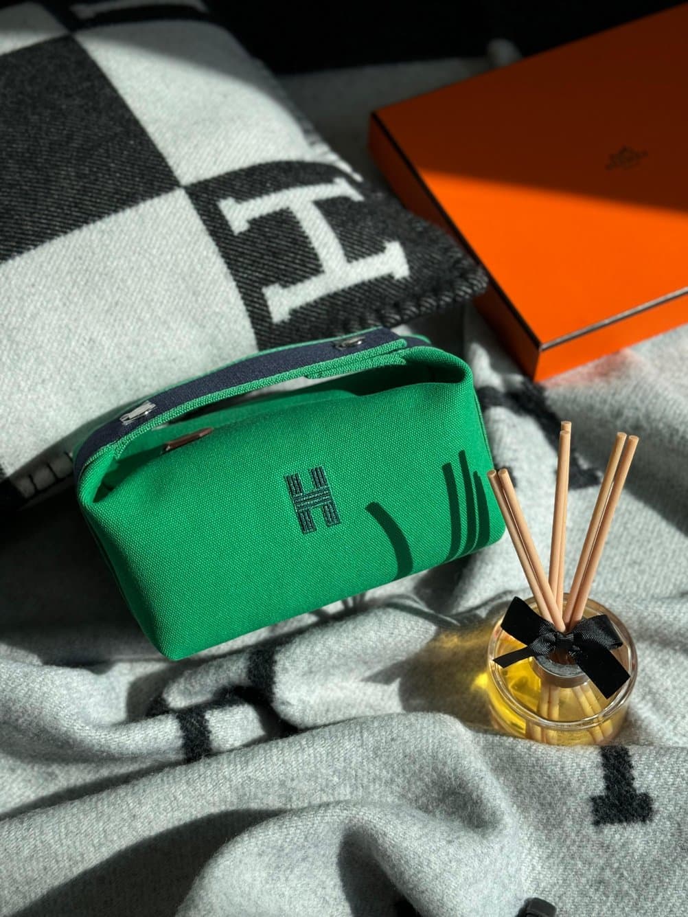 Hermès Makeup Bag – Luxury Cosmetic Pouch in Two Sizes