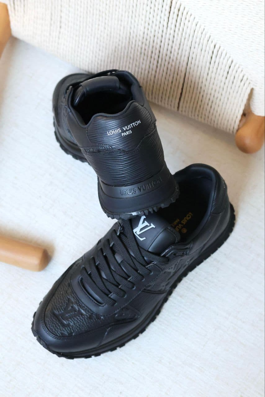 Louis Vuitton Men's Black Leather Trainer Sneakers