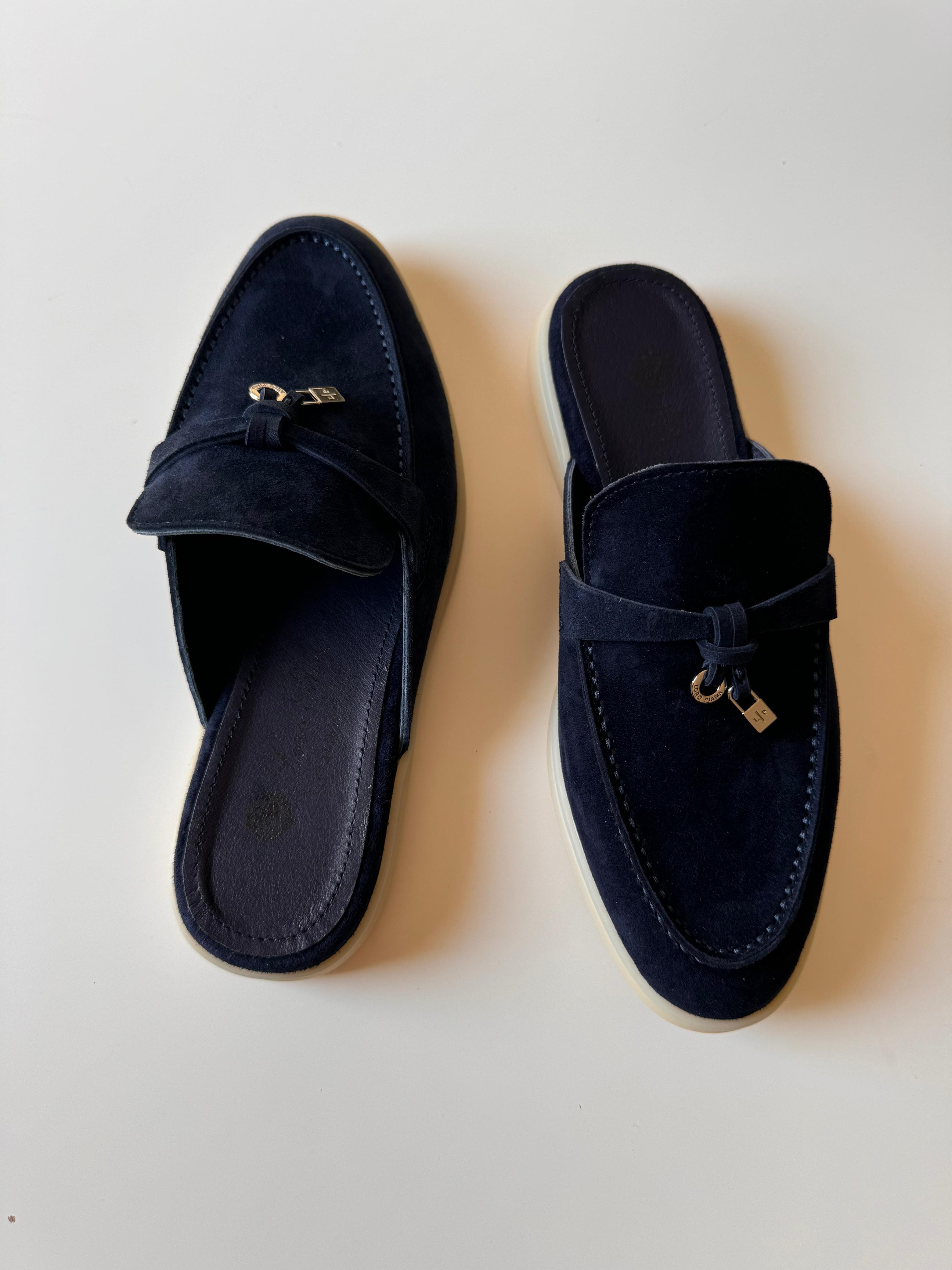 Loro Piana Summer Walk Suede 1