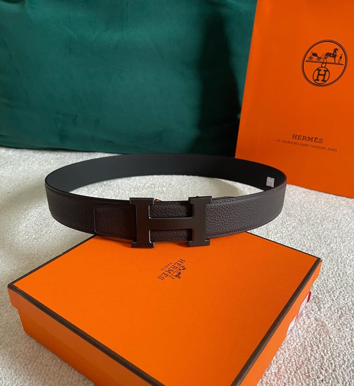 Hermès Reversible H Belt – Togo Leather Strap with Iconic H Buckle