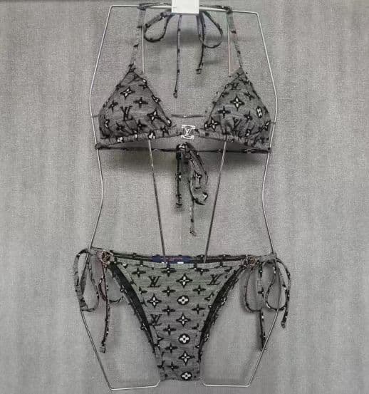 Louis Vuitton Bikini set 1