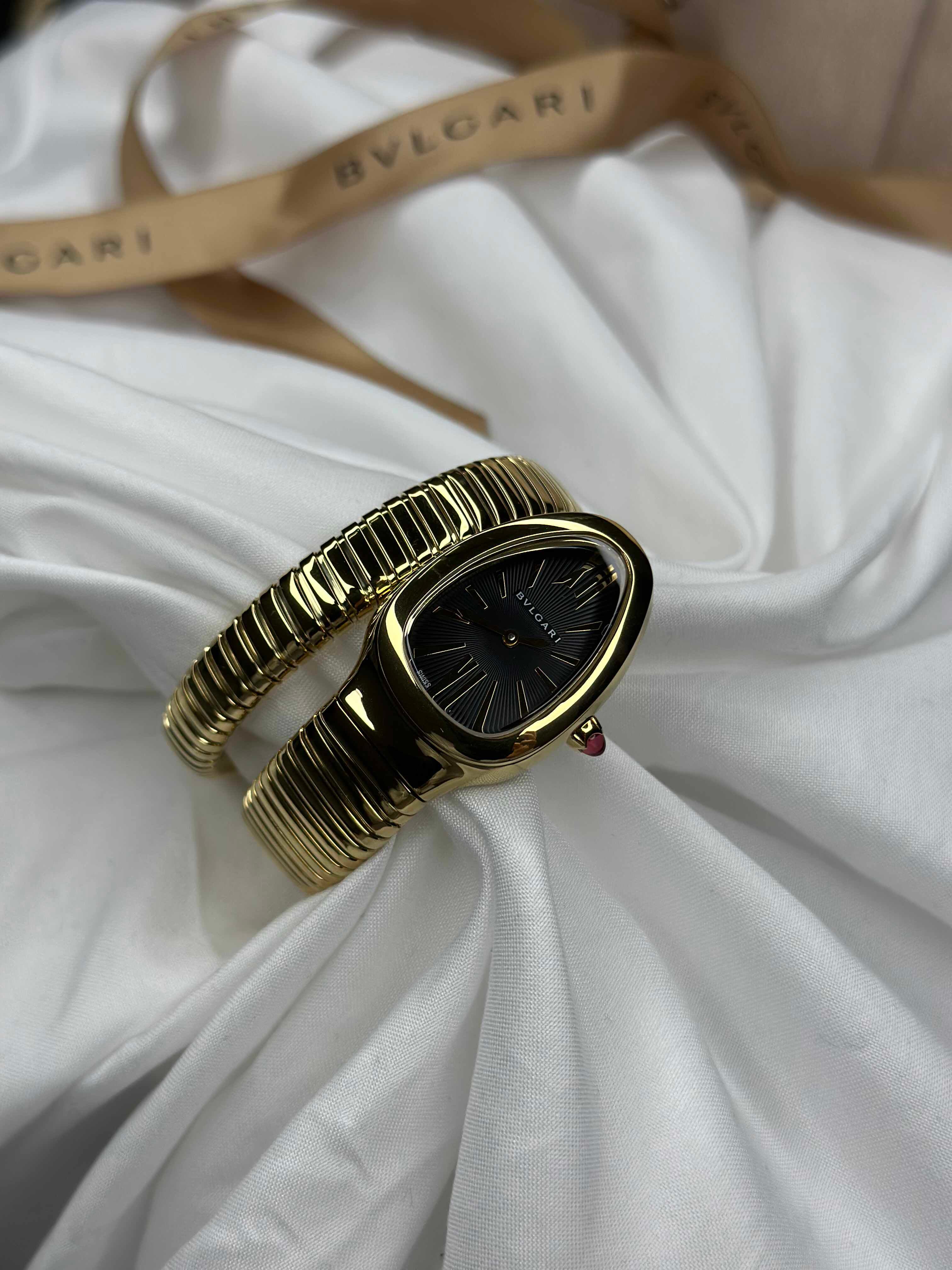 Bvlgari Serpenti Tubogas Black Dial Ladies Watch Collection