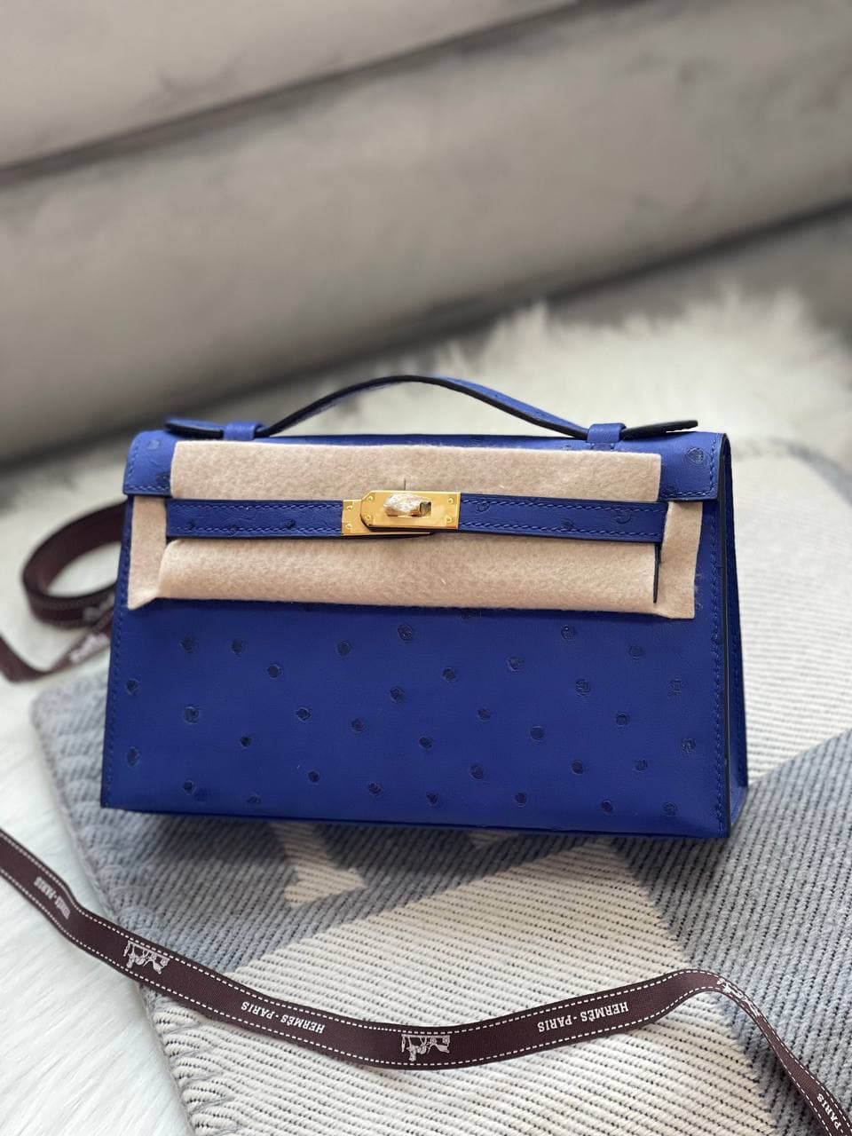 Hermès Kelly Pochette Ostrich – Rare Exotic Luxury Handcrafted Bag