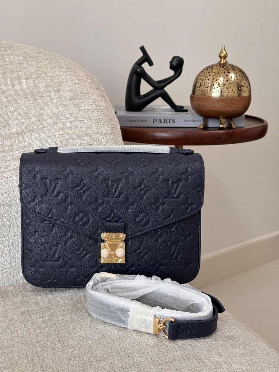 Louis Vuitton Pochette Métis Monogram Leather Bag