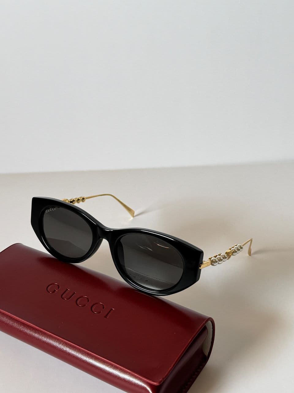 Gucci Pearl-Embellished Cat-Eye Sunglasses