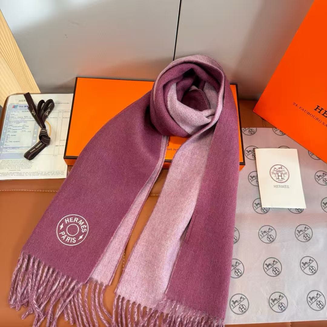 Hermès Double Face Cashmere Scarf – Reversible Signature H Logo