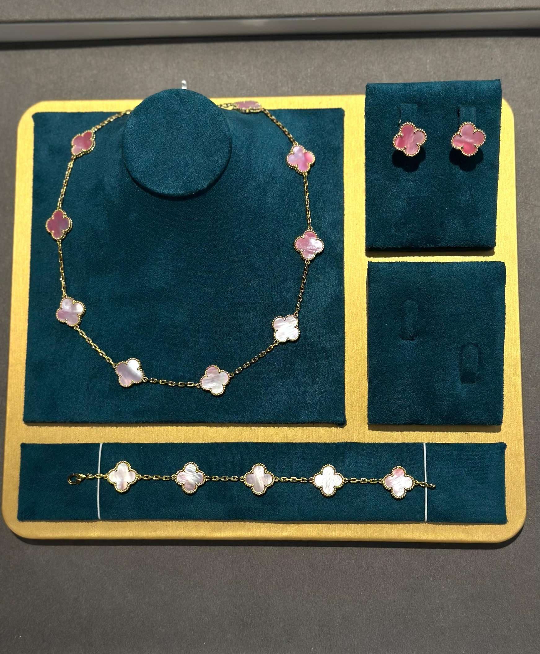 Van Cleef & Arpels Alhambra Gold Color