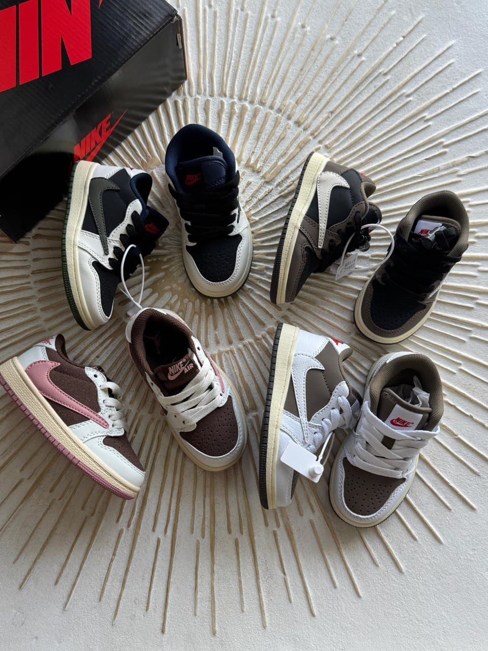 Nike Air Jordan 1 Low Kids Sneakers