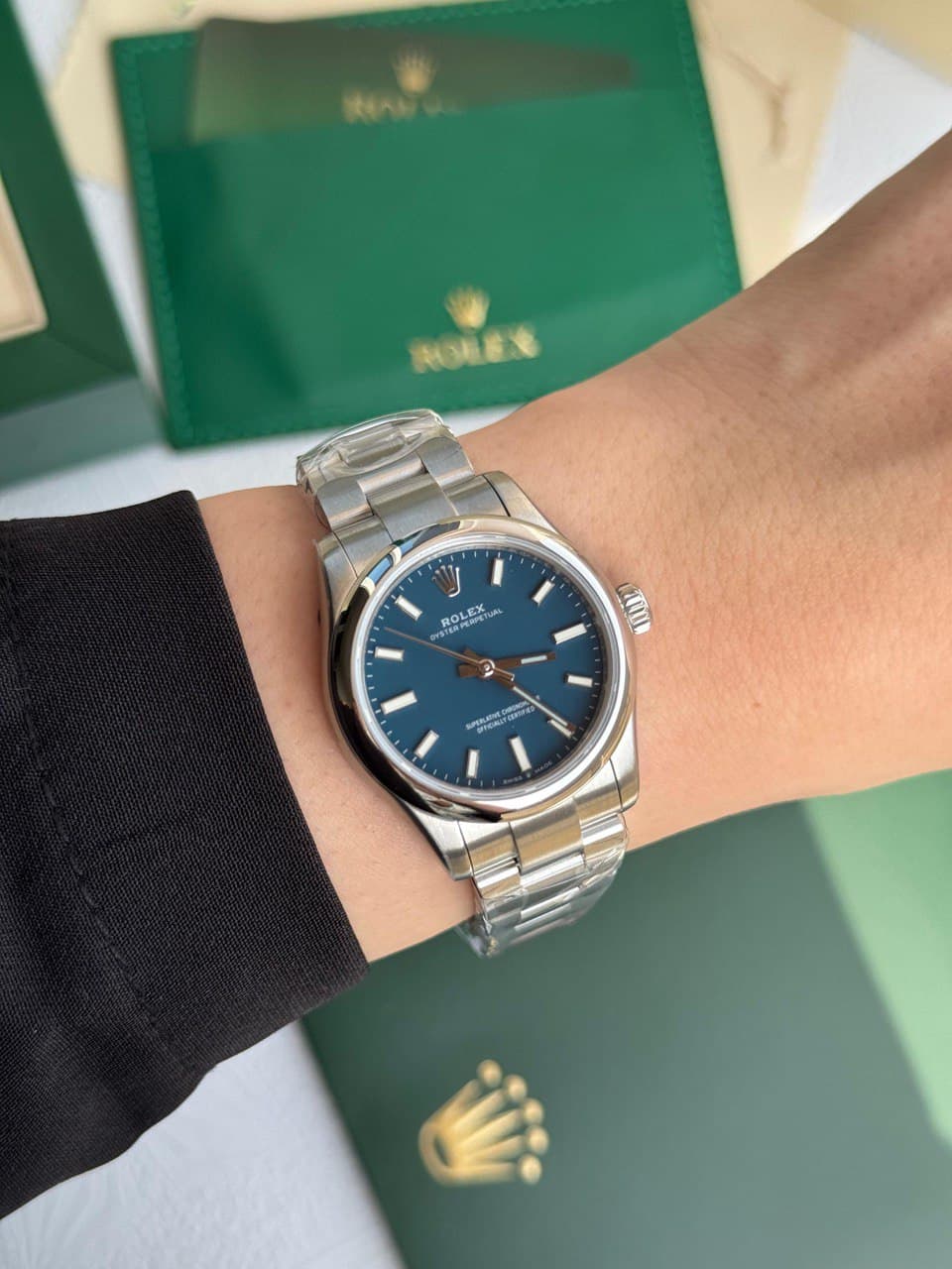 Rolex Oyster Perpetual Stainless Steel Watch – Smooth Dial Collection