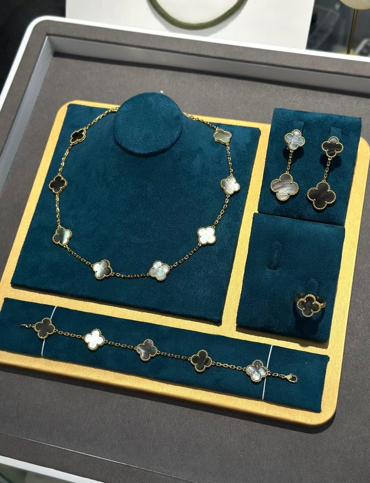 Van Cleef & Arpels Alhambra Gold Color