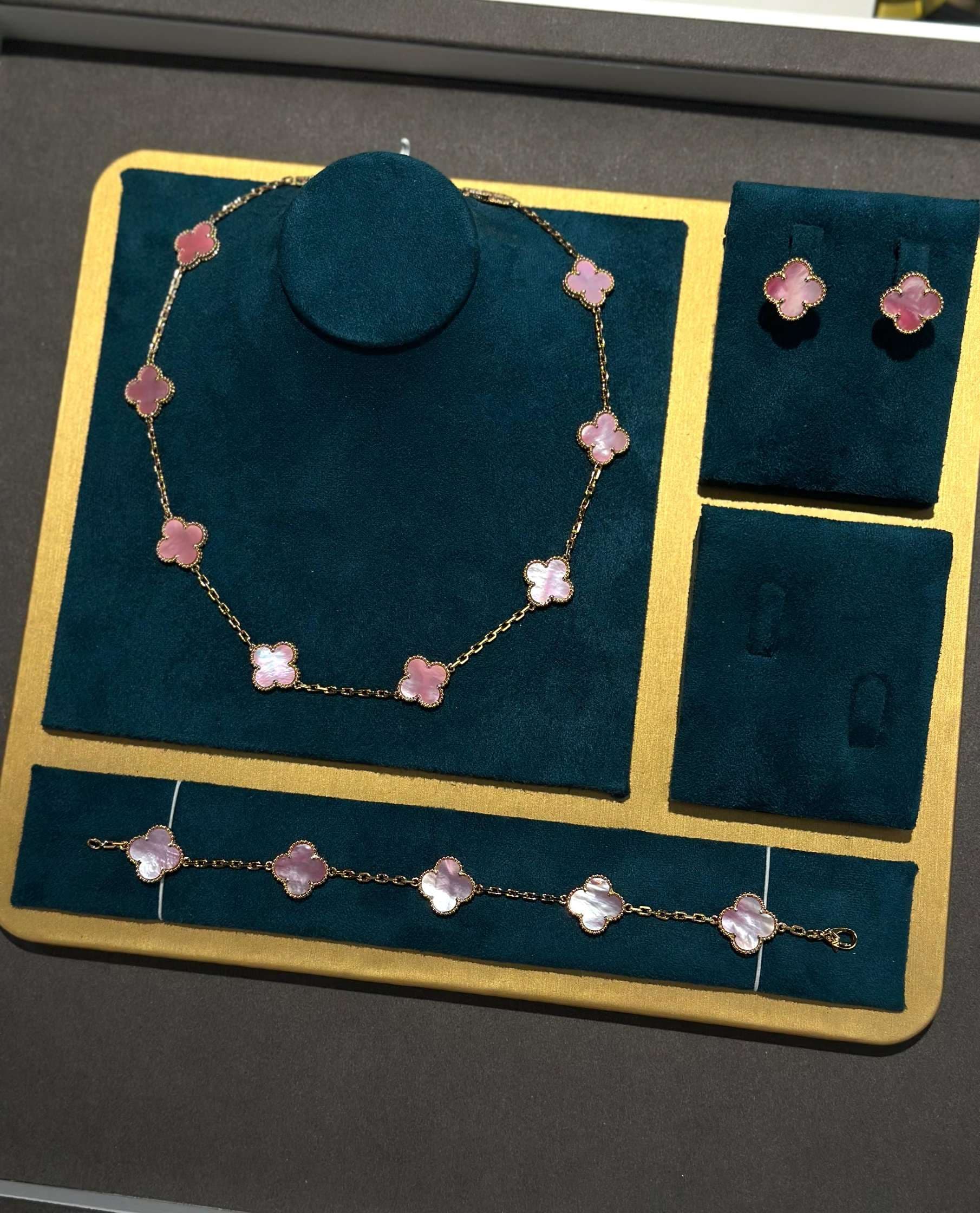 Van Cleef & Arpels Alhambra Gold Color