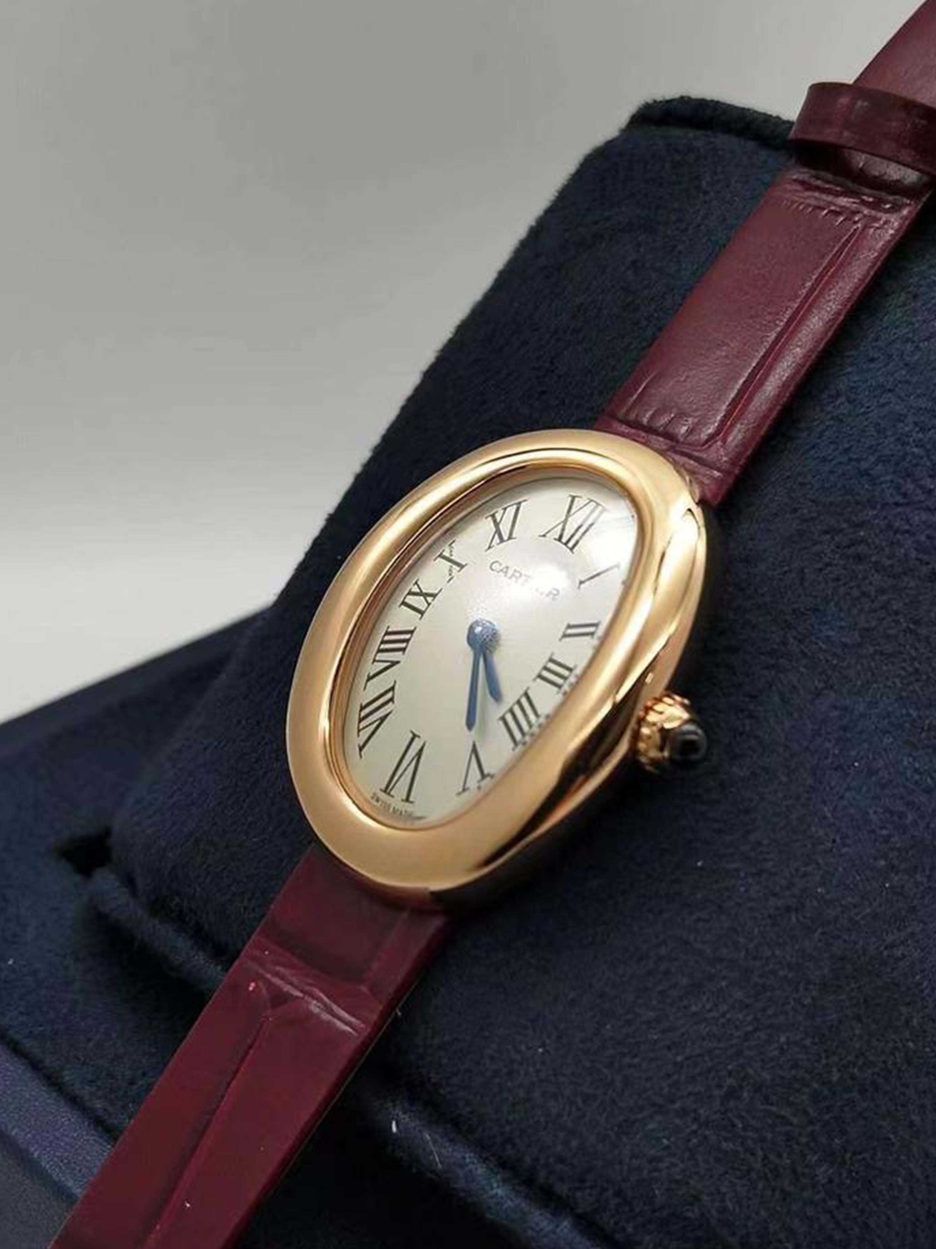 cartier Baignoire watch