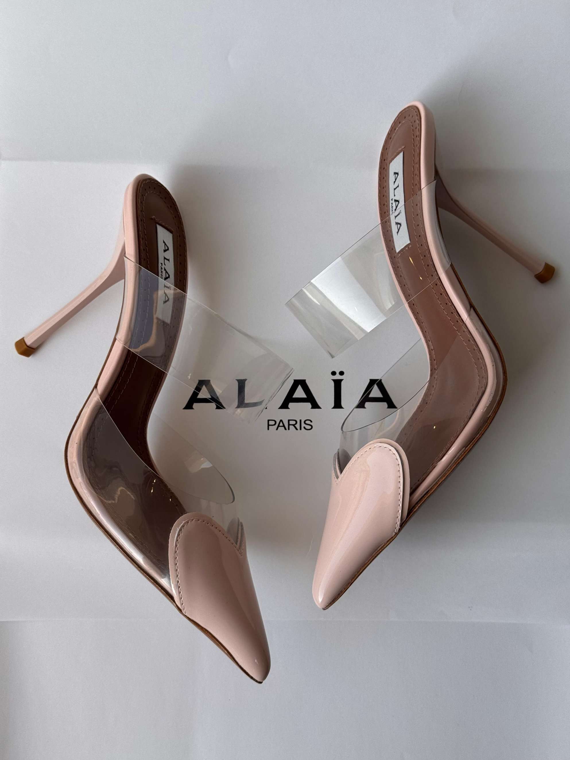 Alaia Patent Leather Le Coeur