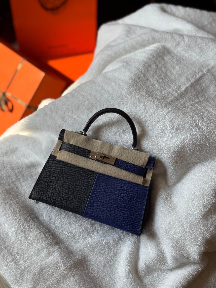 Hermès Mini Kelly Special Order