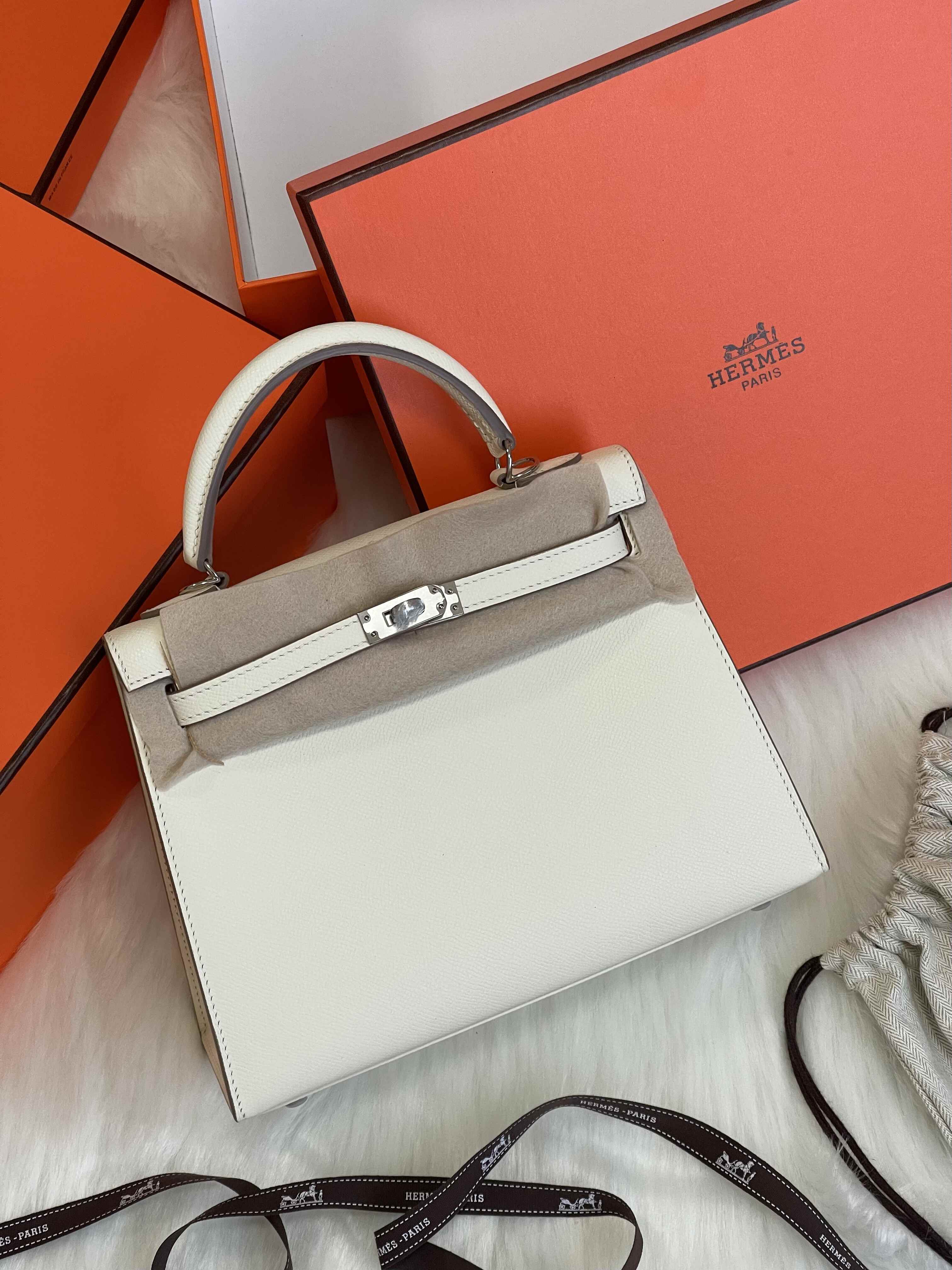 Hermes Kelly
