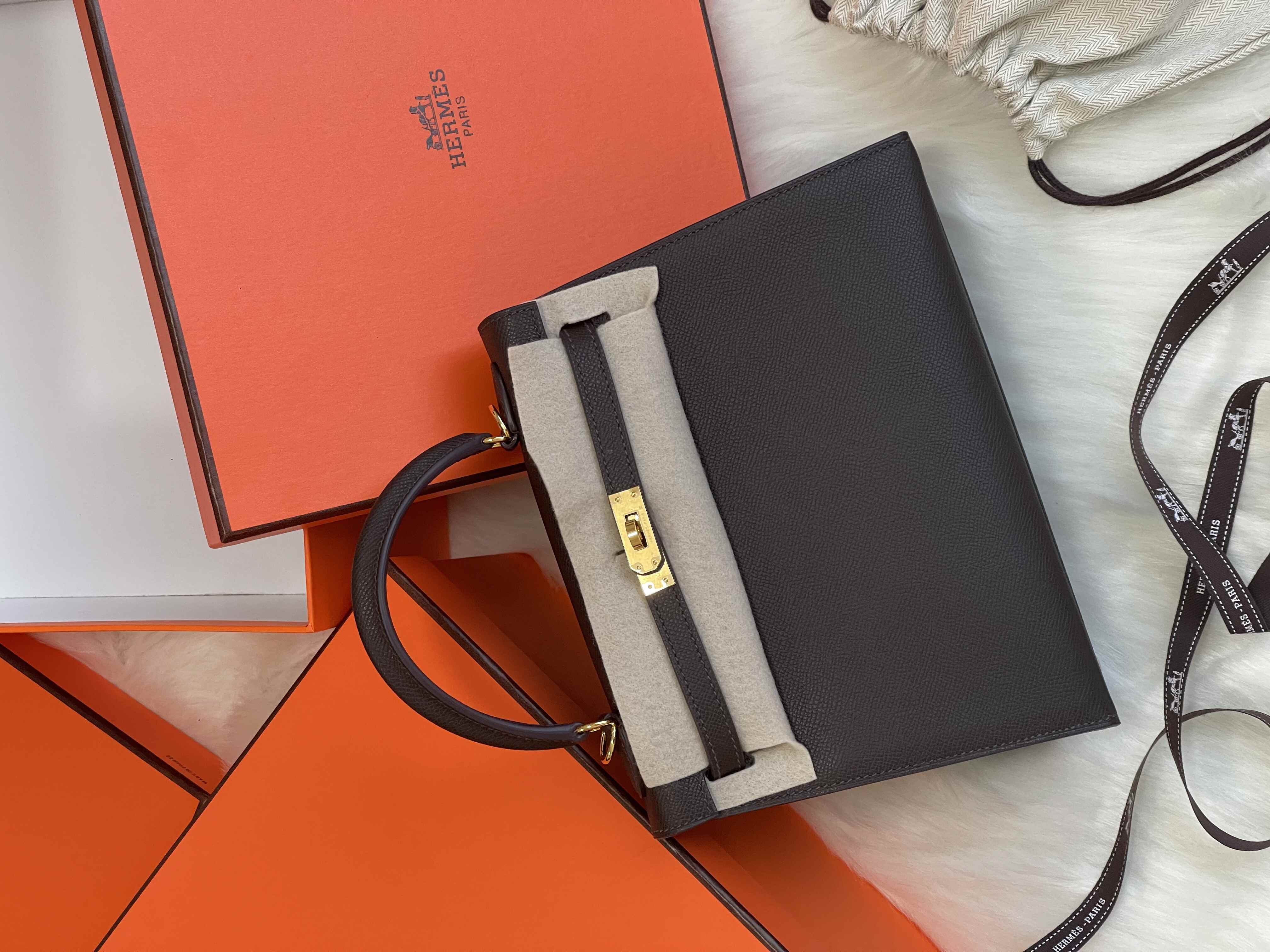 Hermes Kelly