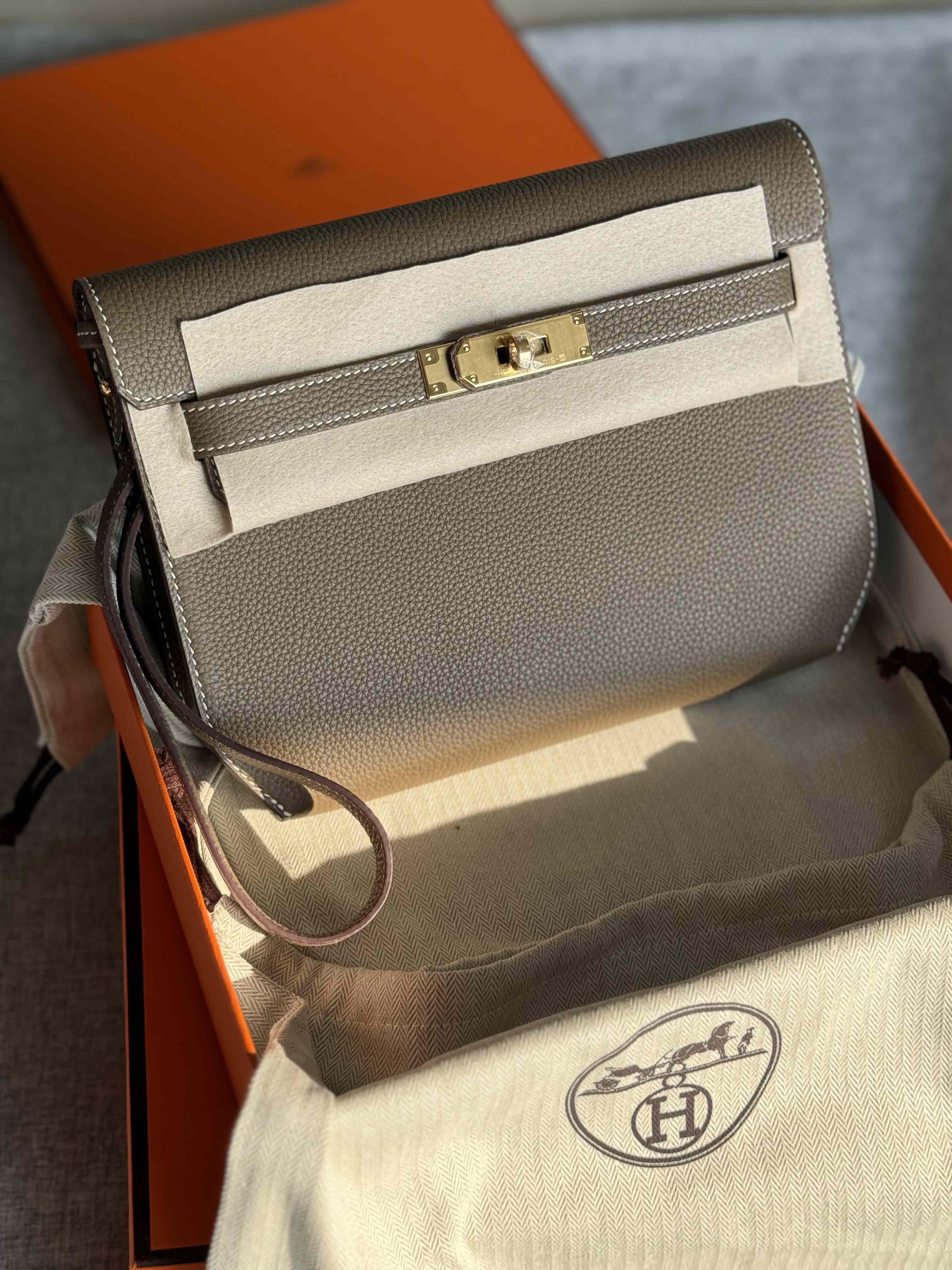 Hermes Kelly Depeche Togo