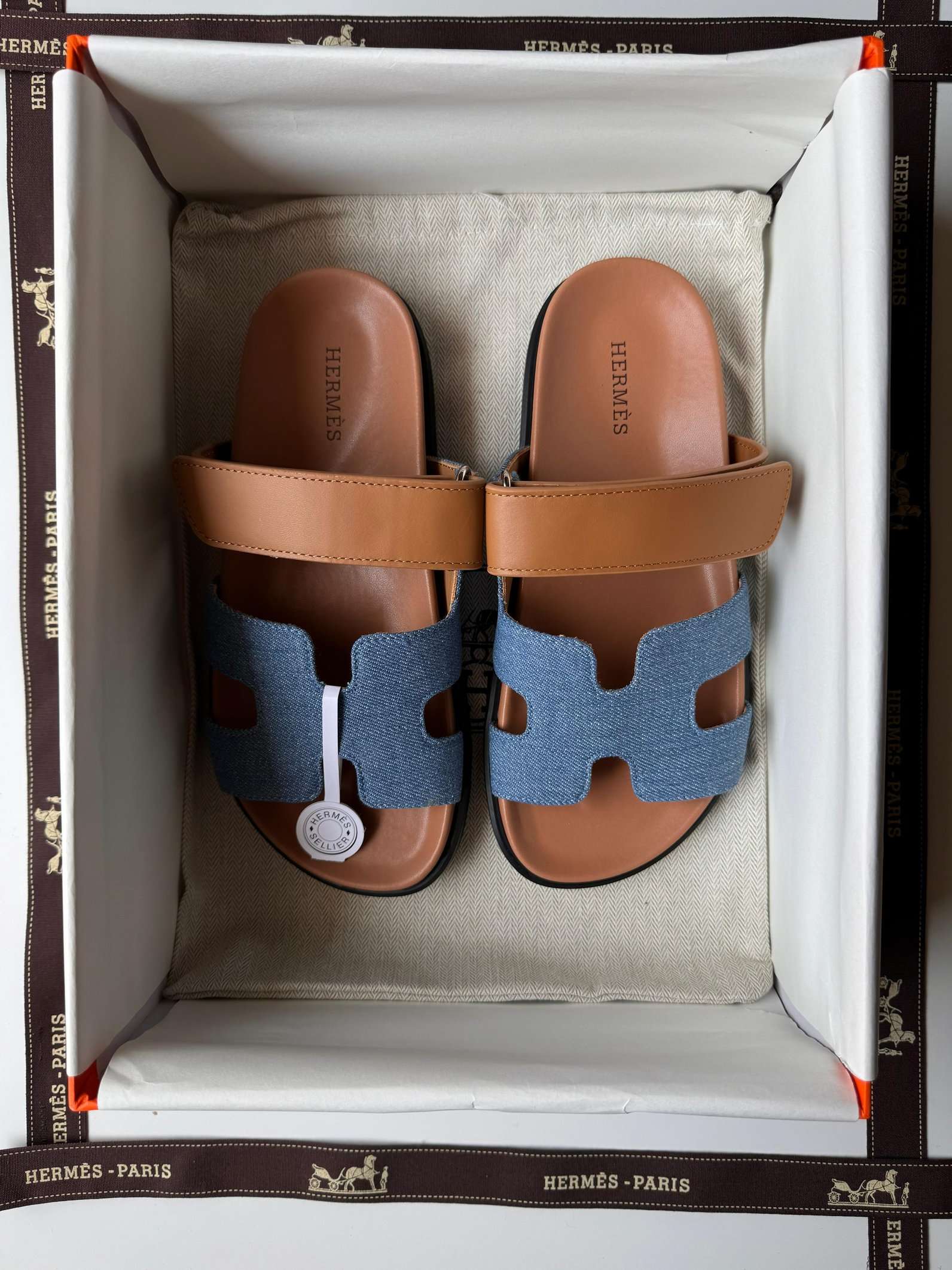 Hermes Chypre sandals