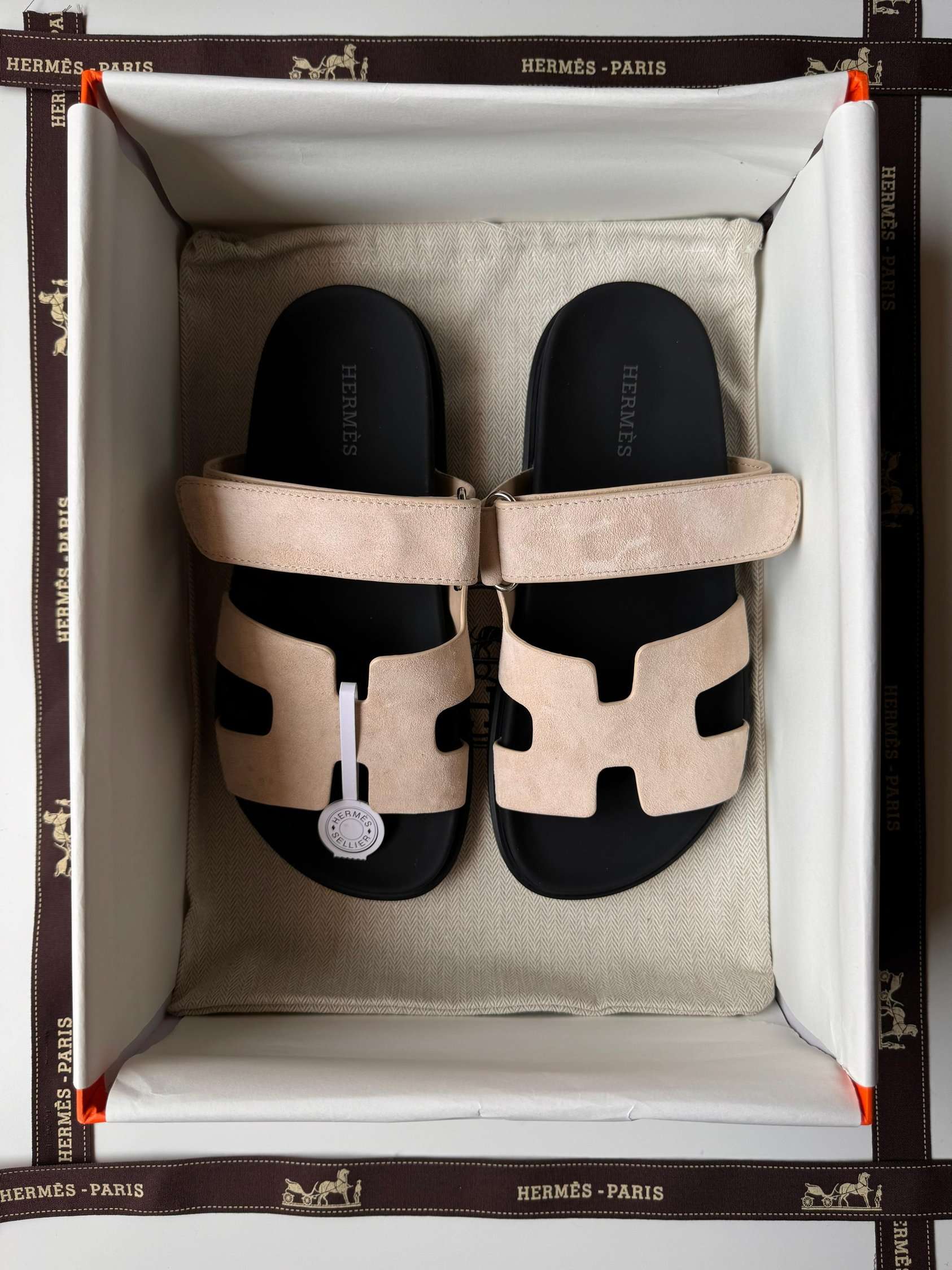 Hermes Chypre sandals
