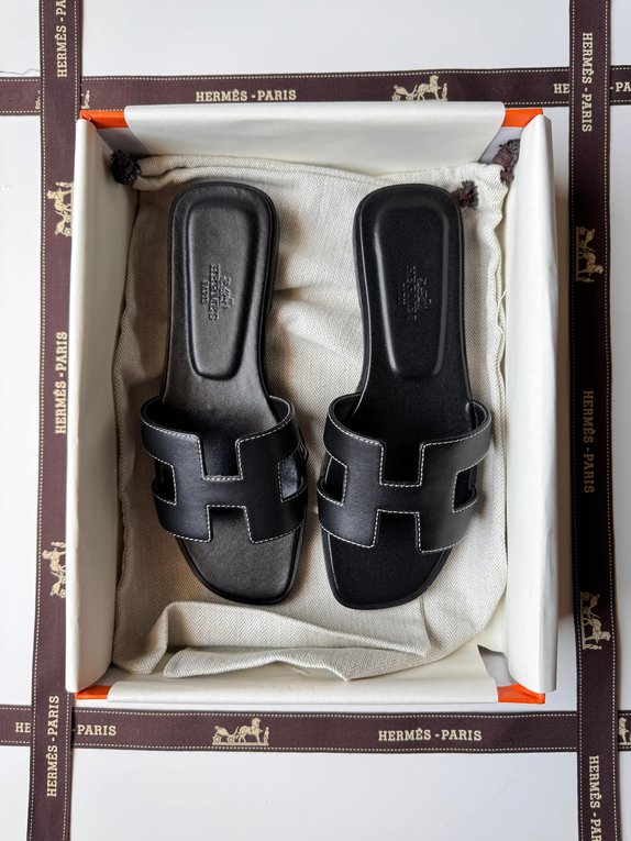 Hermes Oran Sandal