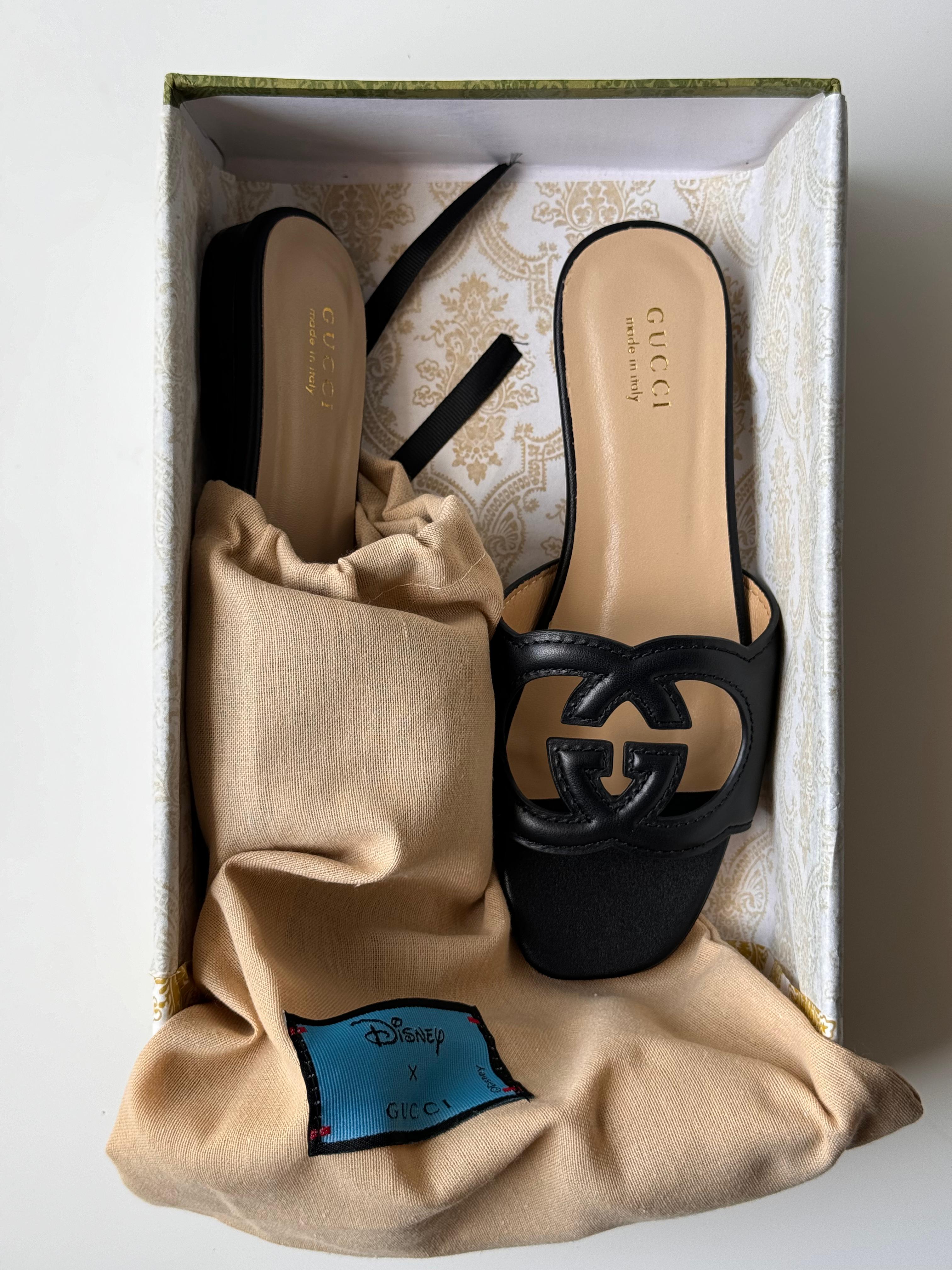 Gucci Interlocking G Cut-Out Slide Sandal