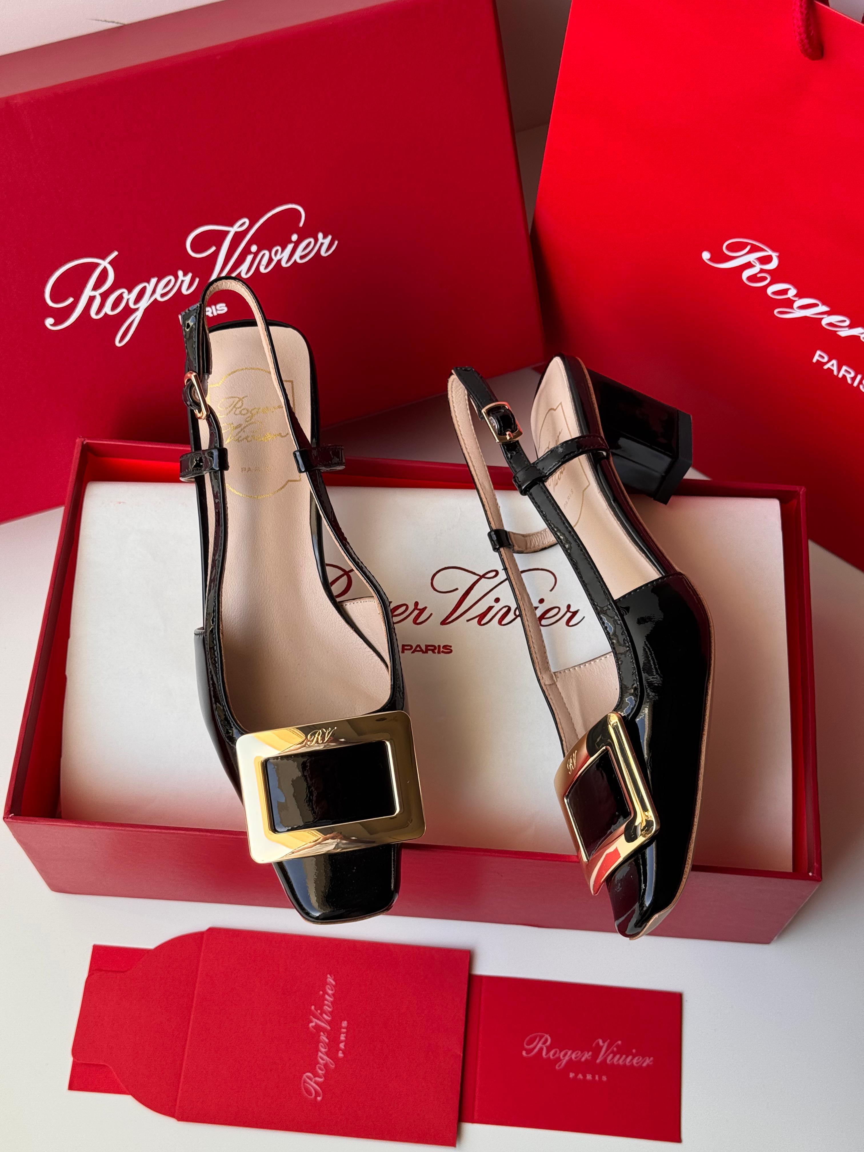 Roger Vivier Slingback