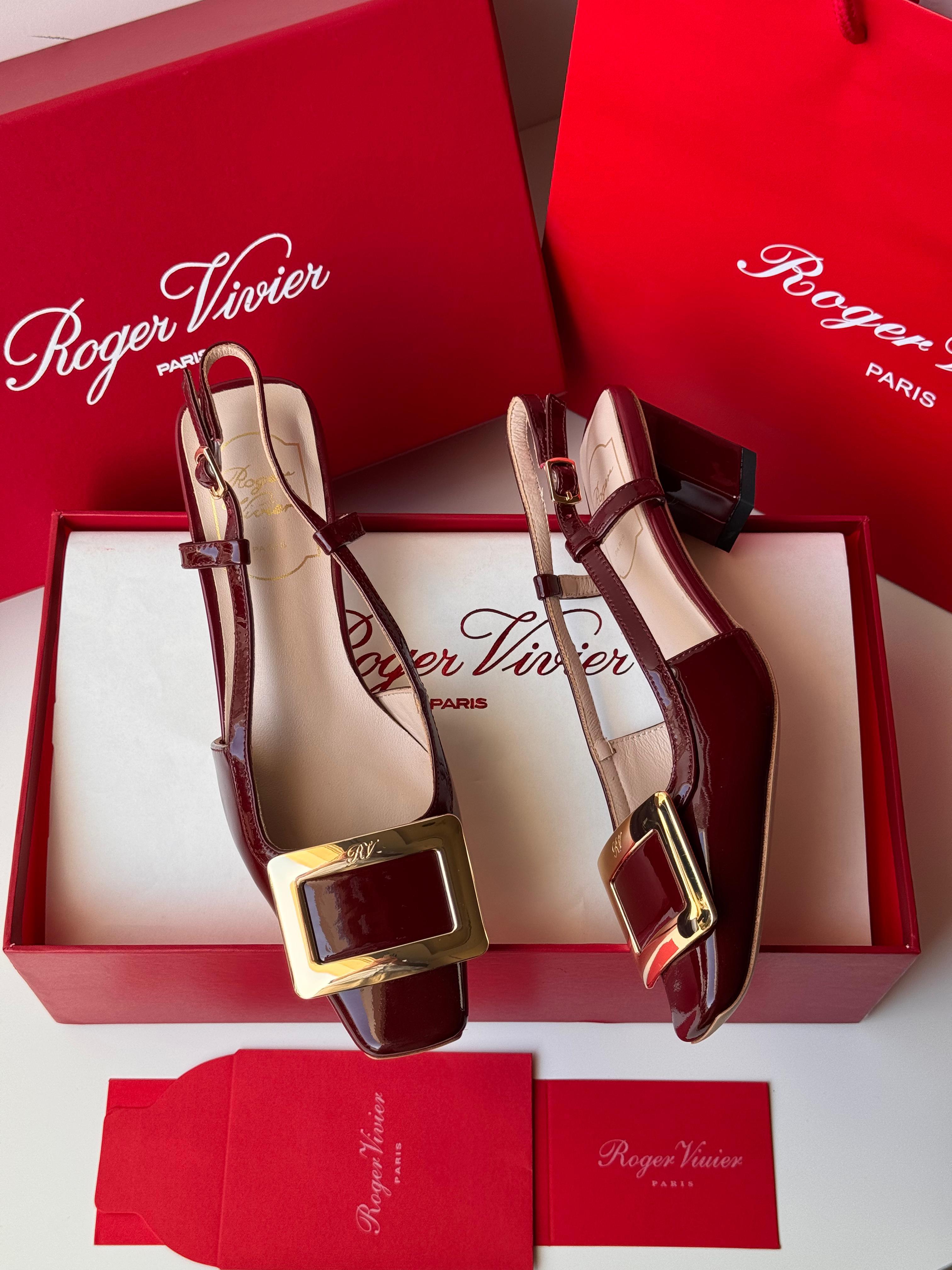 Roger Vivier Slingback