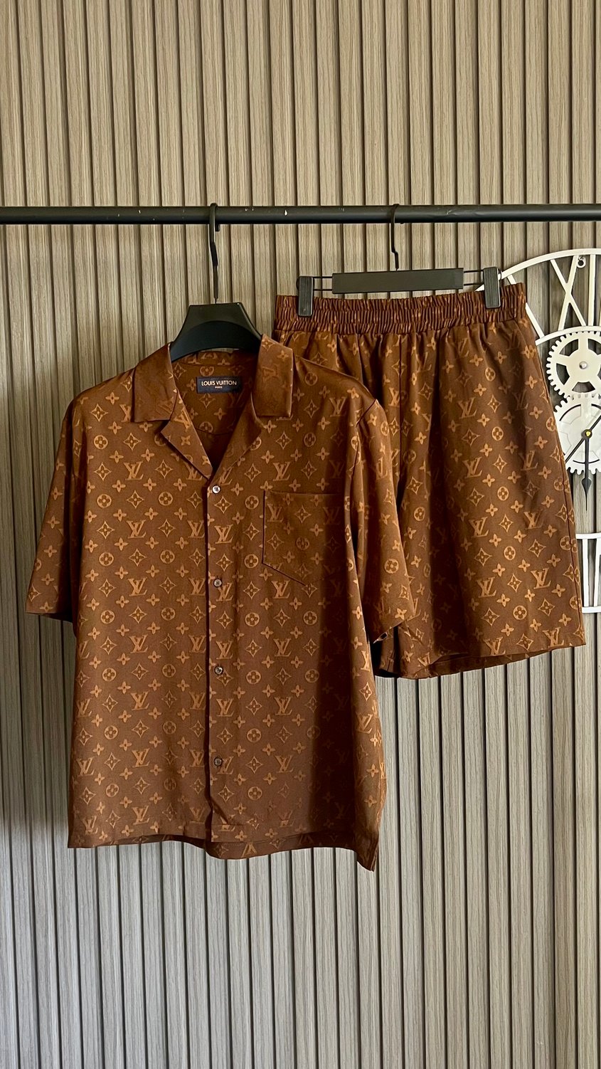 Louis Vuitton Set